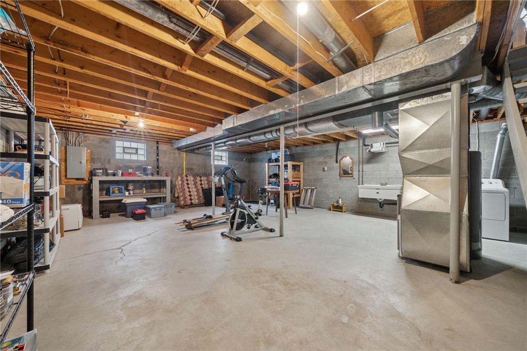 117 Darrow Rd