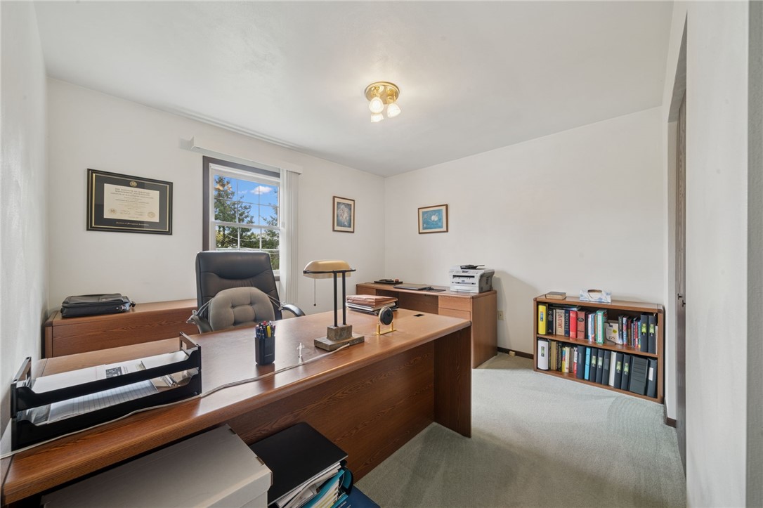 117 Darrow Rd