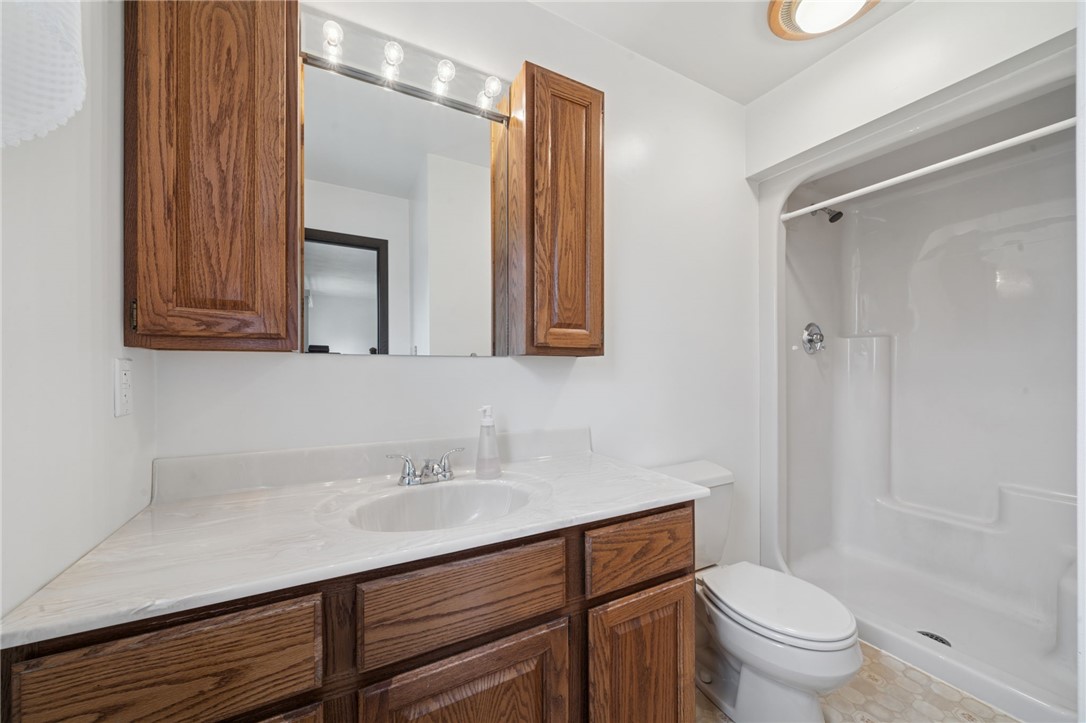 117 Darrow Rd