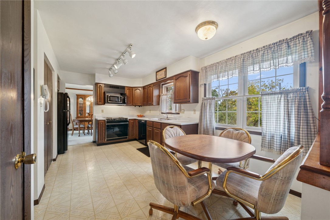 117 Darrow Rd