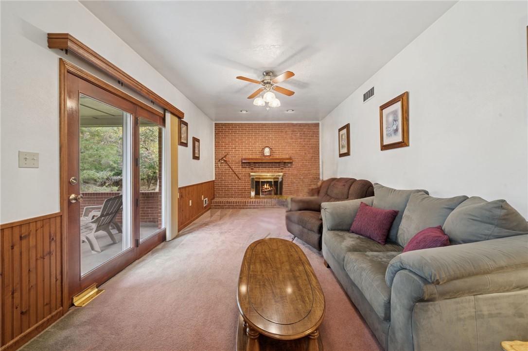 117 Darrow Rd