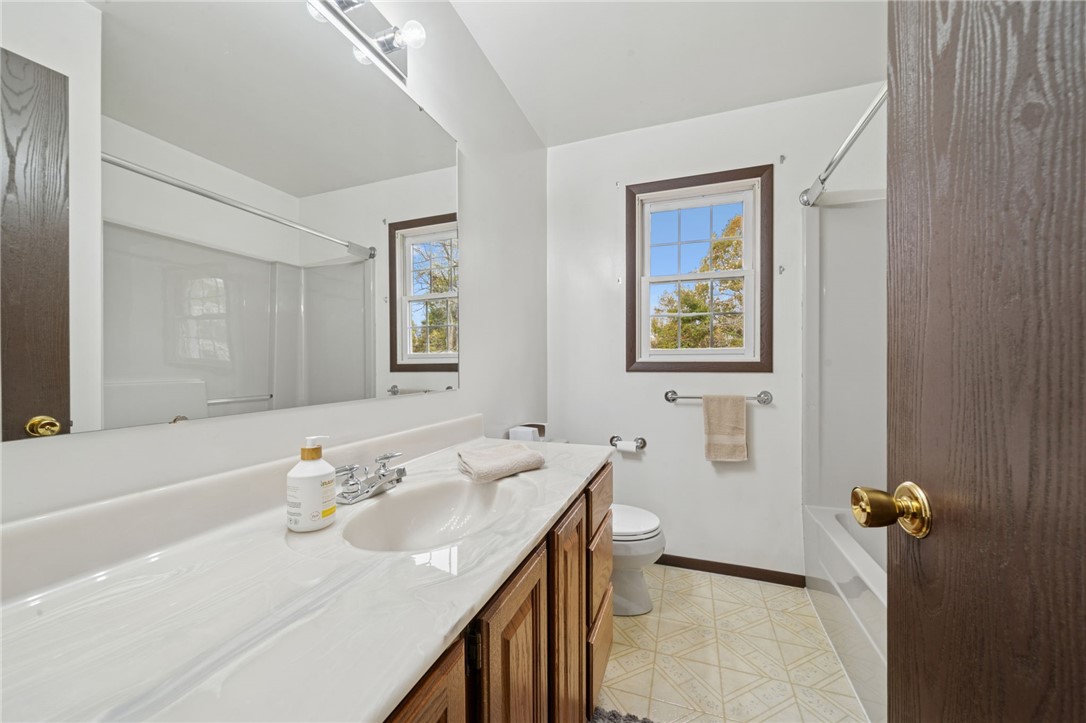 117 Darrow Rd