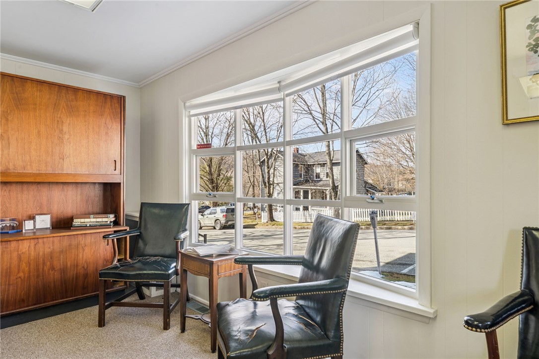 108 S Saint Clair St B