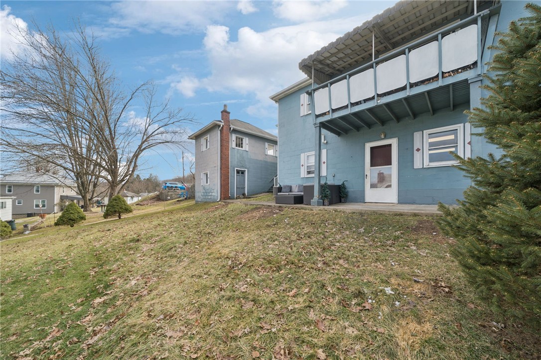2333 Long St