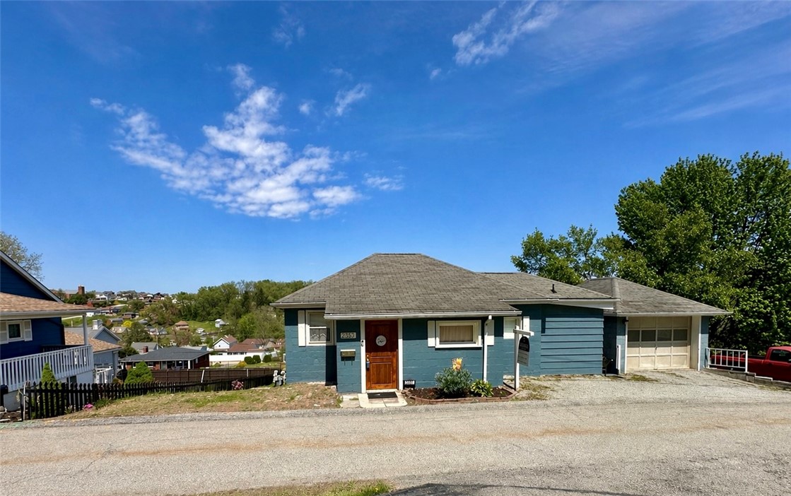 2333 Long St