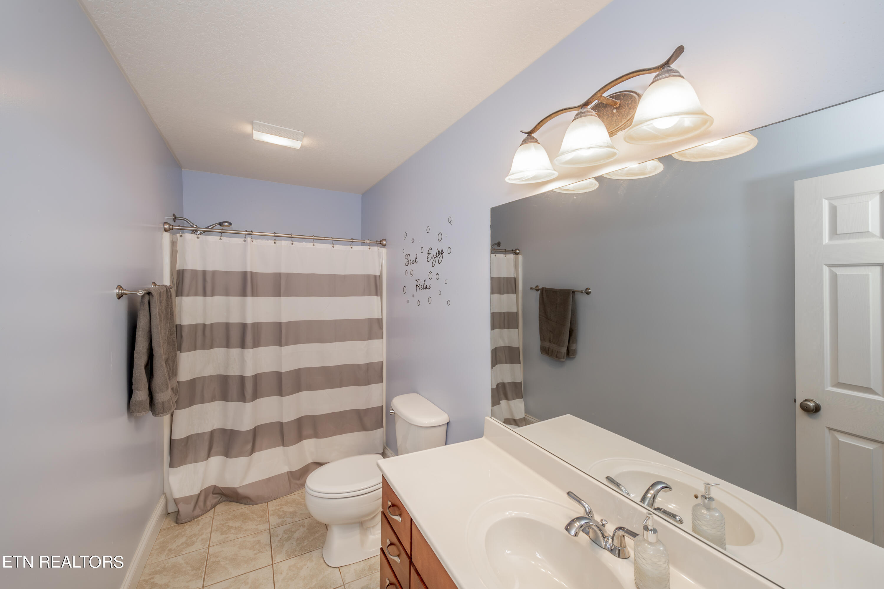 3015 Oakleigh Township Drive