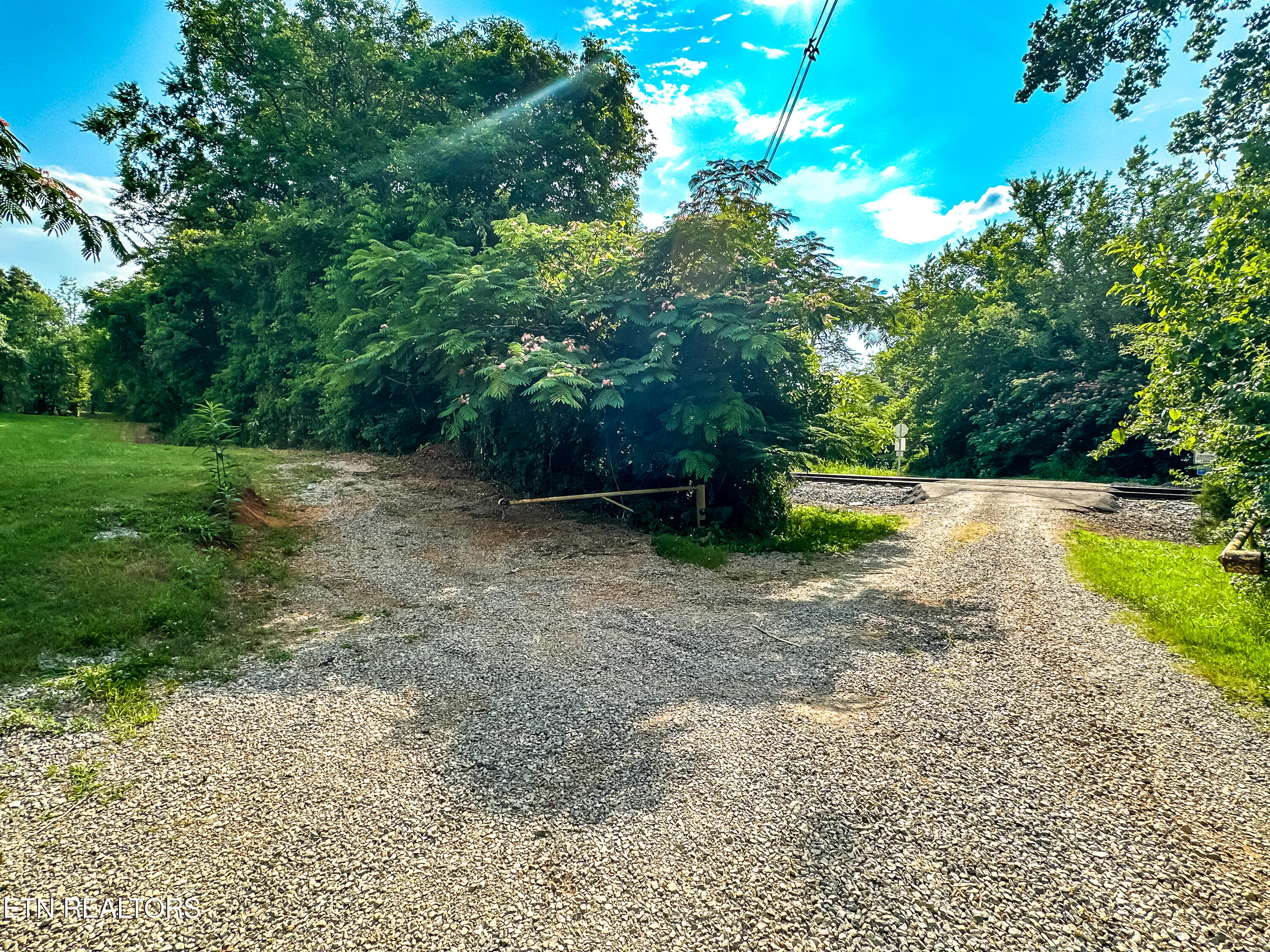 Tobby Hollow Lane