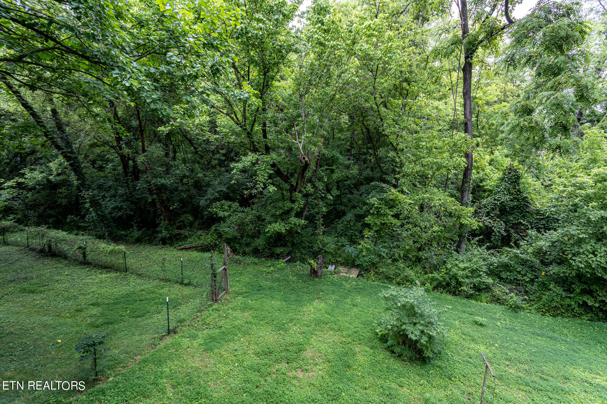 222 Hidell Rd