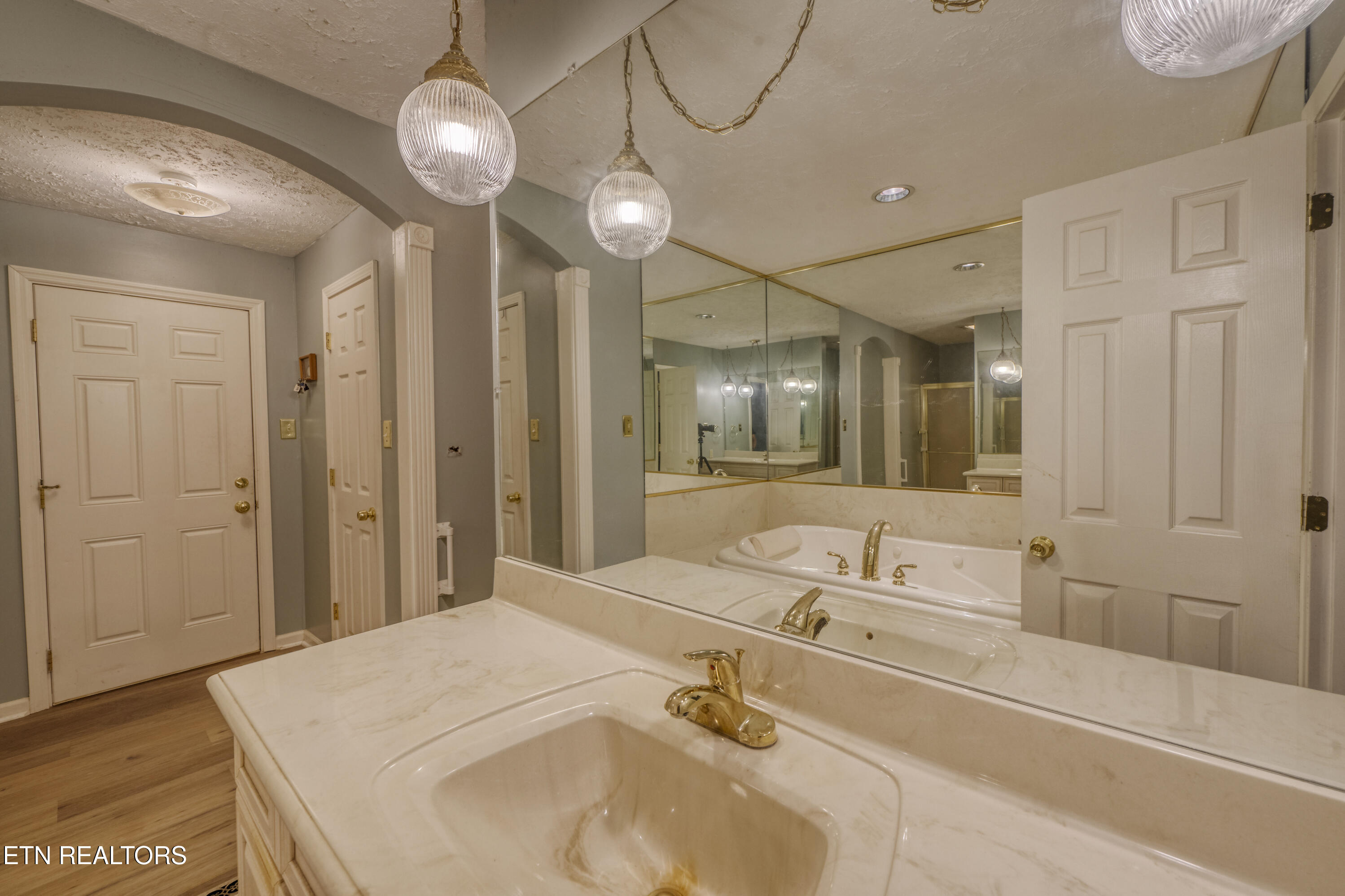 1104 Chula Vista Drive