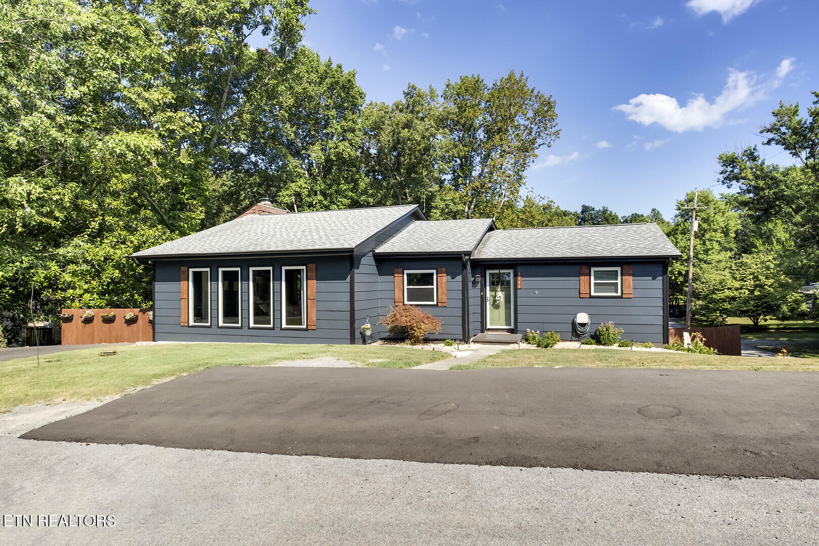 3146 Hardy Blvd