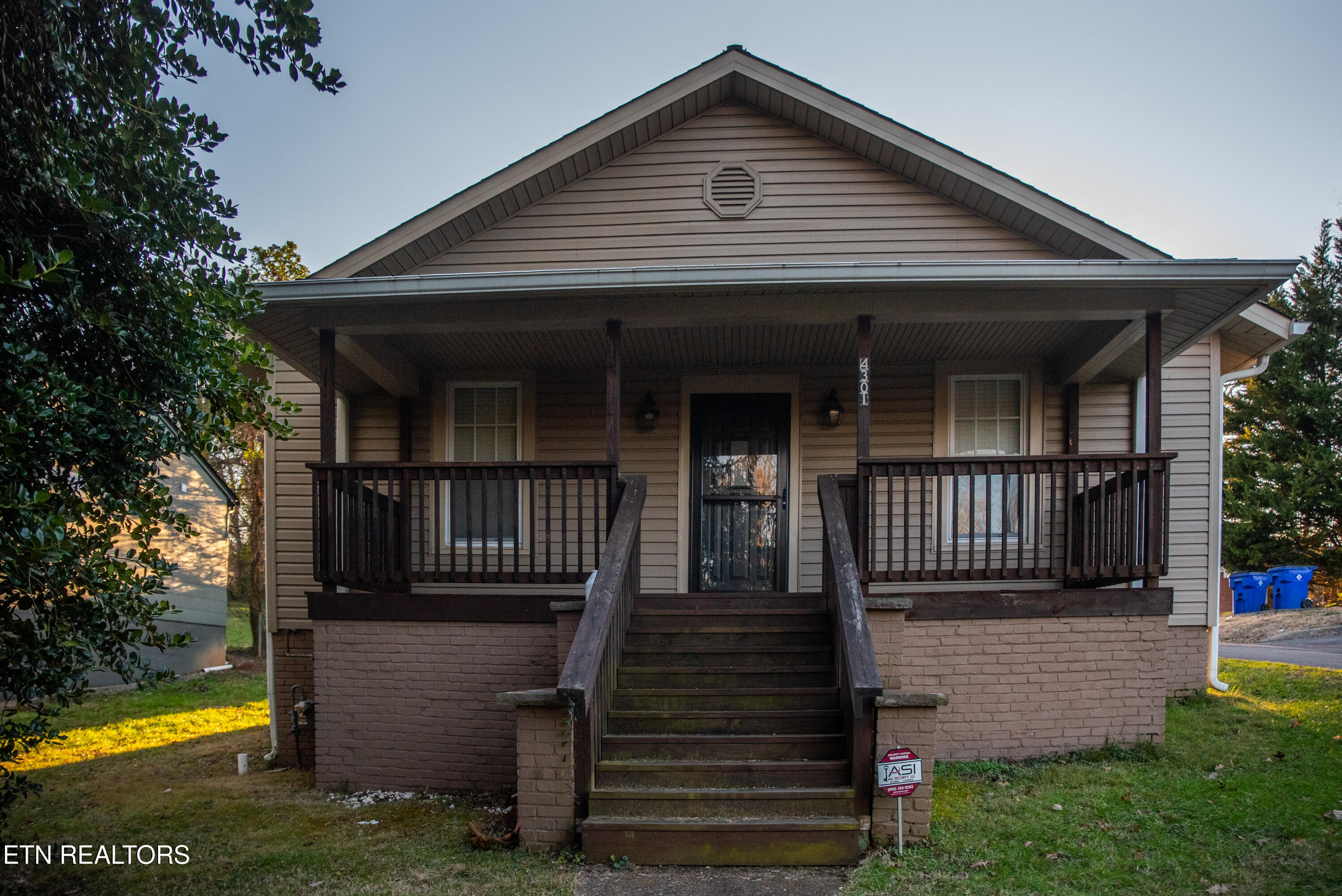 4301 SW Coffey St