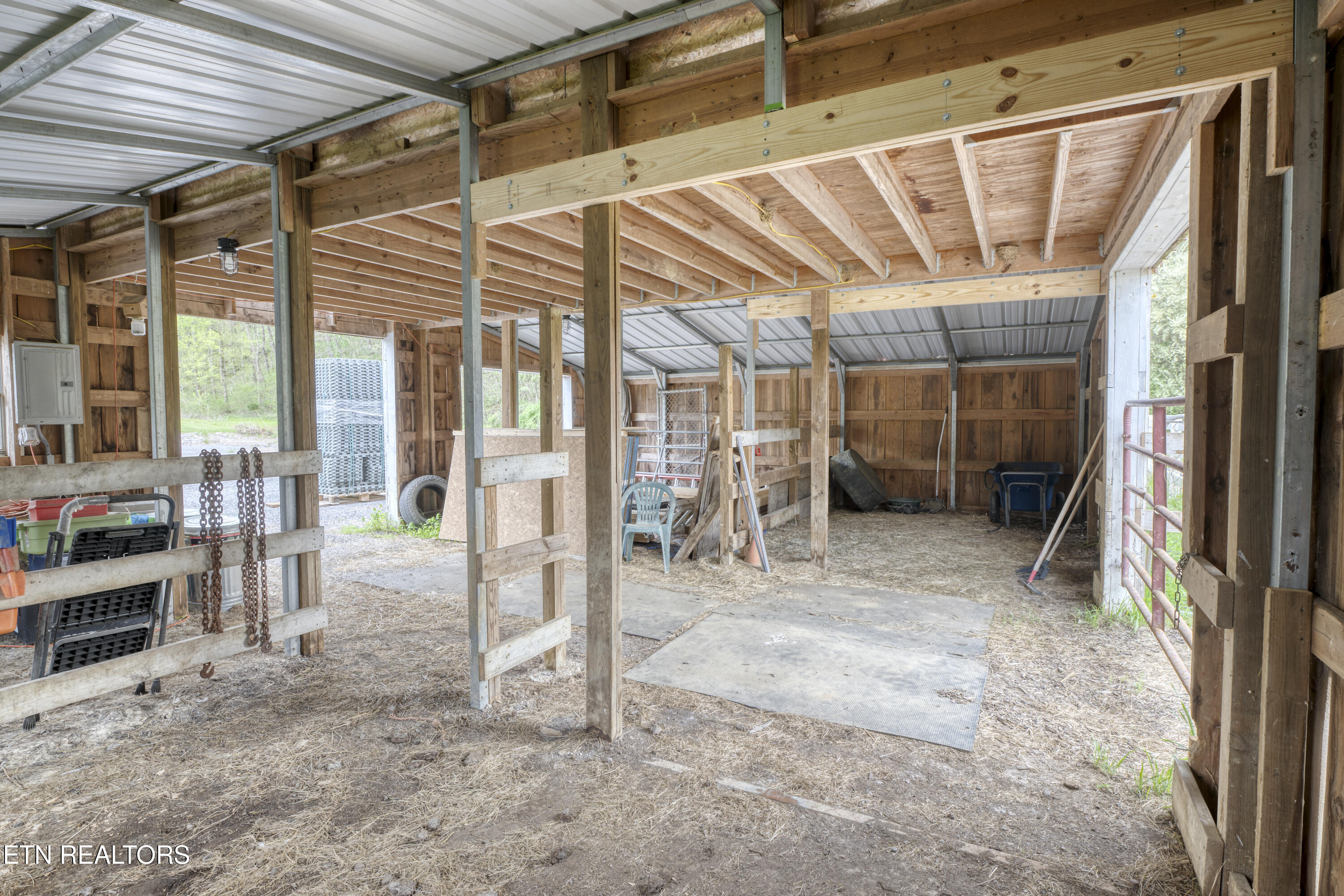 2226 Holt Town Rd