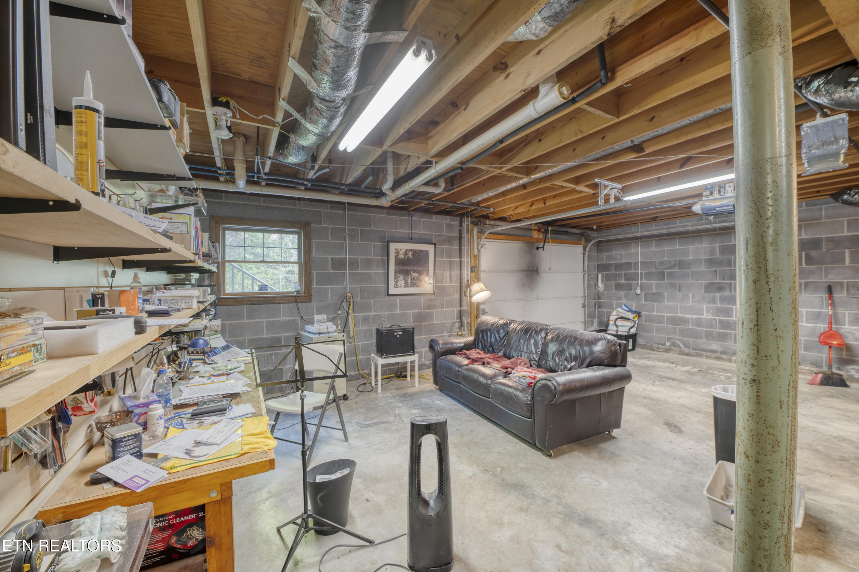 2226 Holt Town Rd