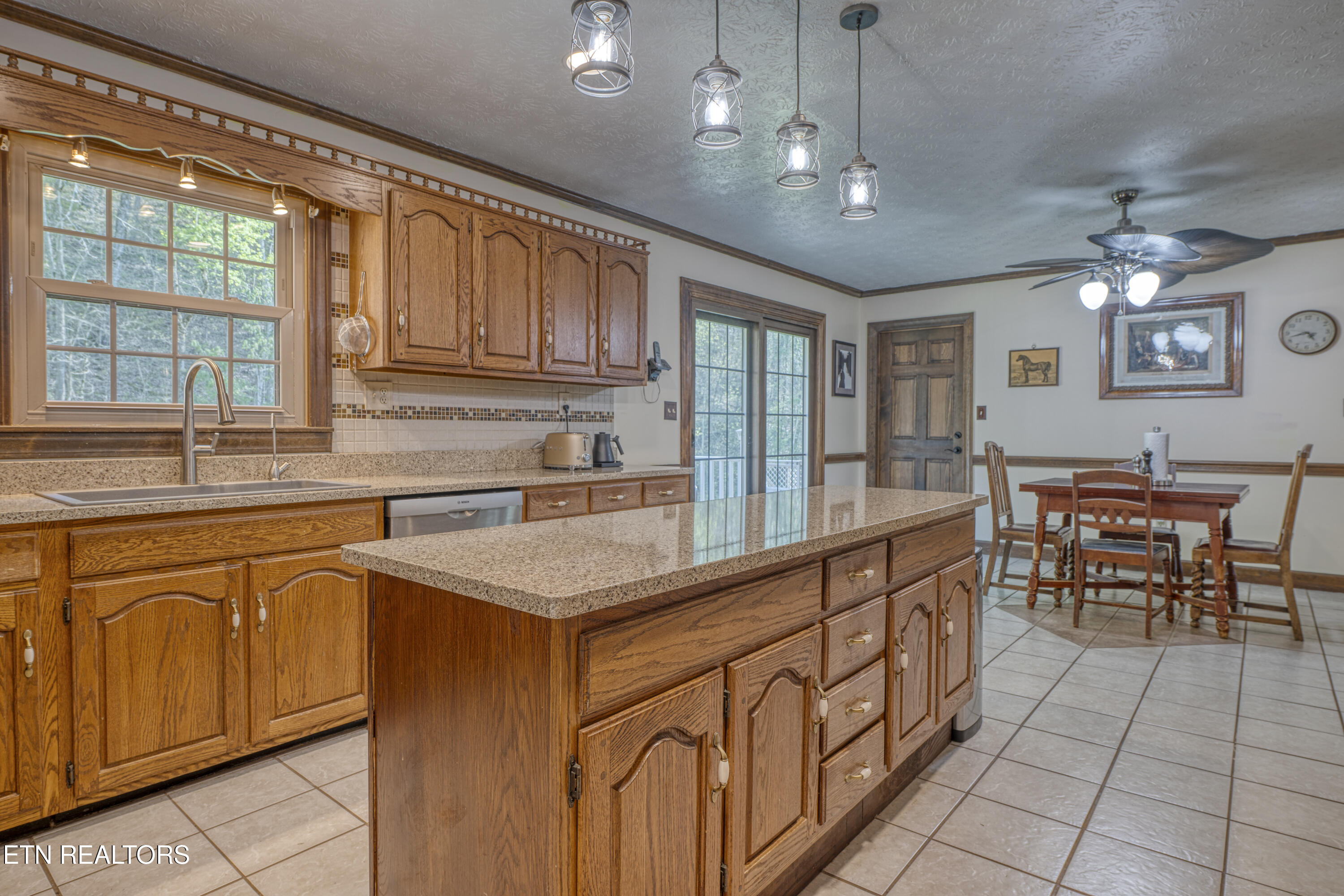 2226 Holt Town Rd
