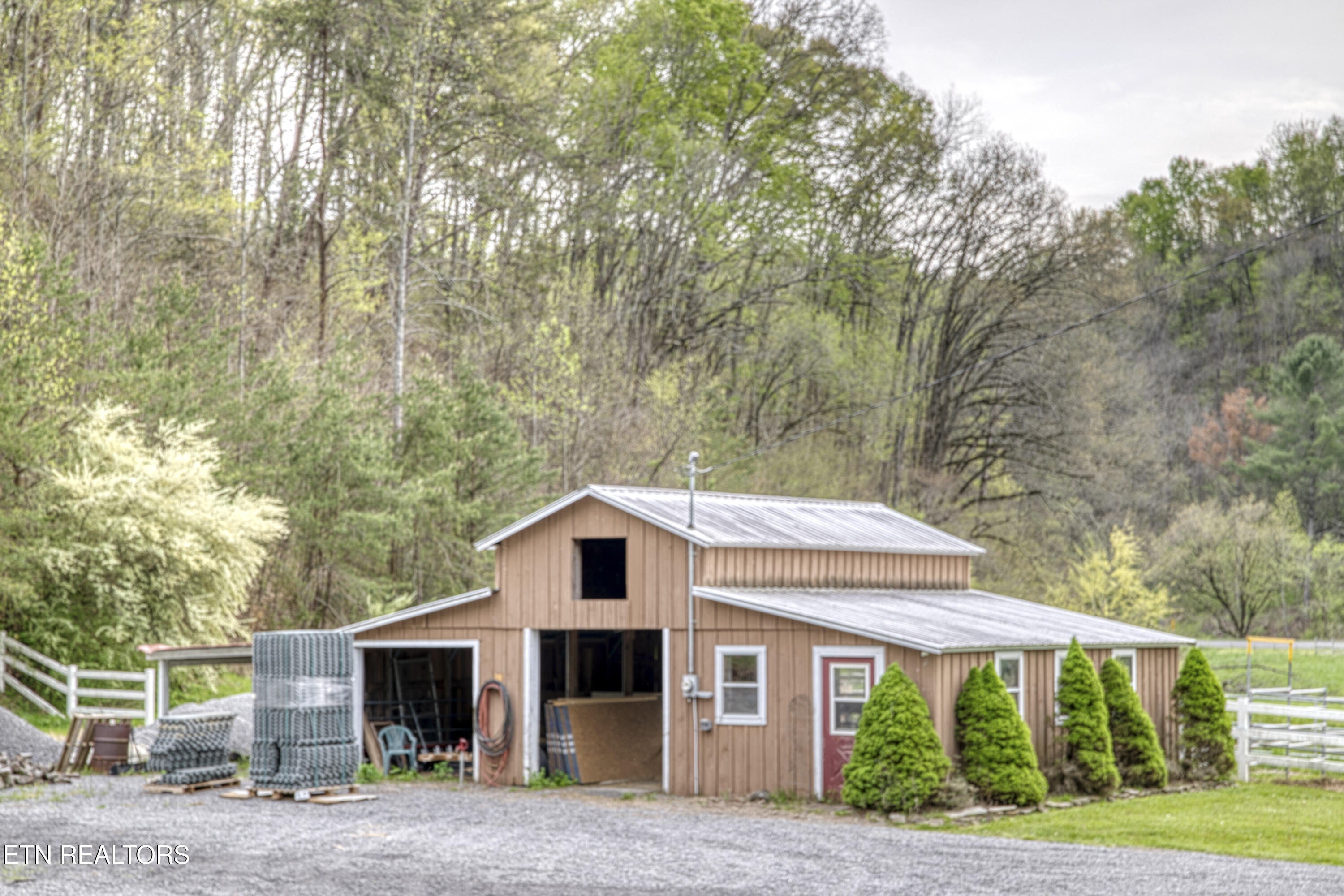 2226 Holt Town Rd