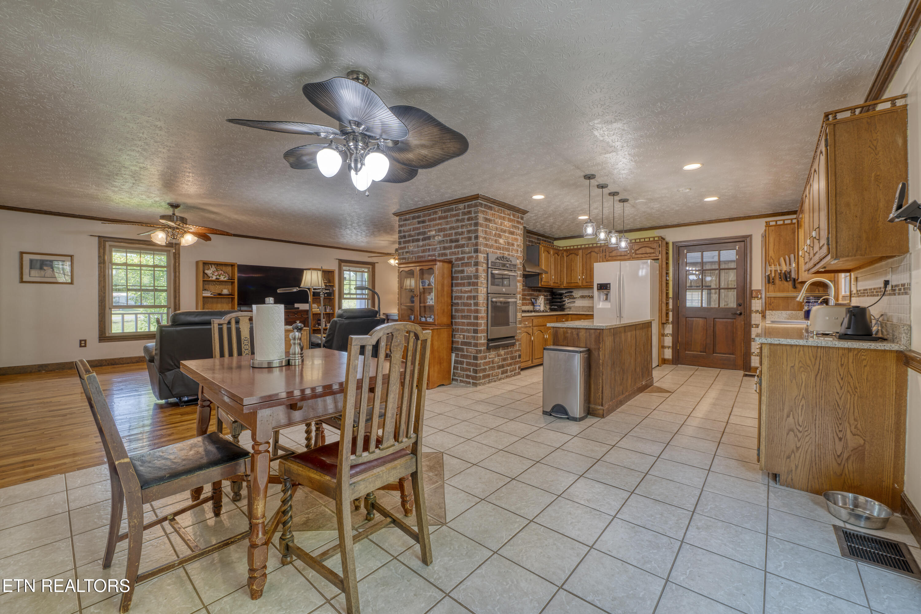 2226 Holt Town Rd