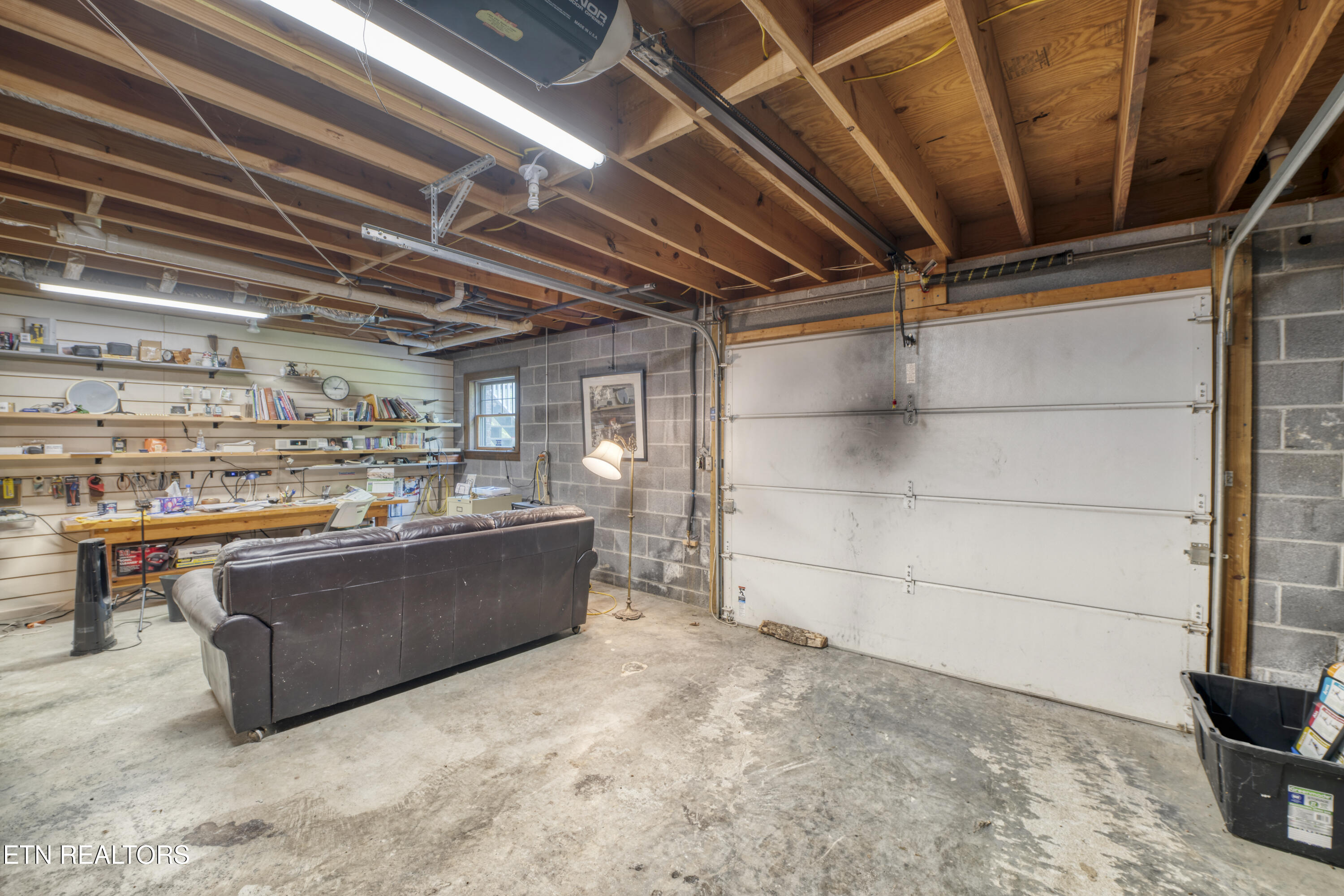 2226 Holt Town Rd