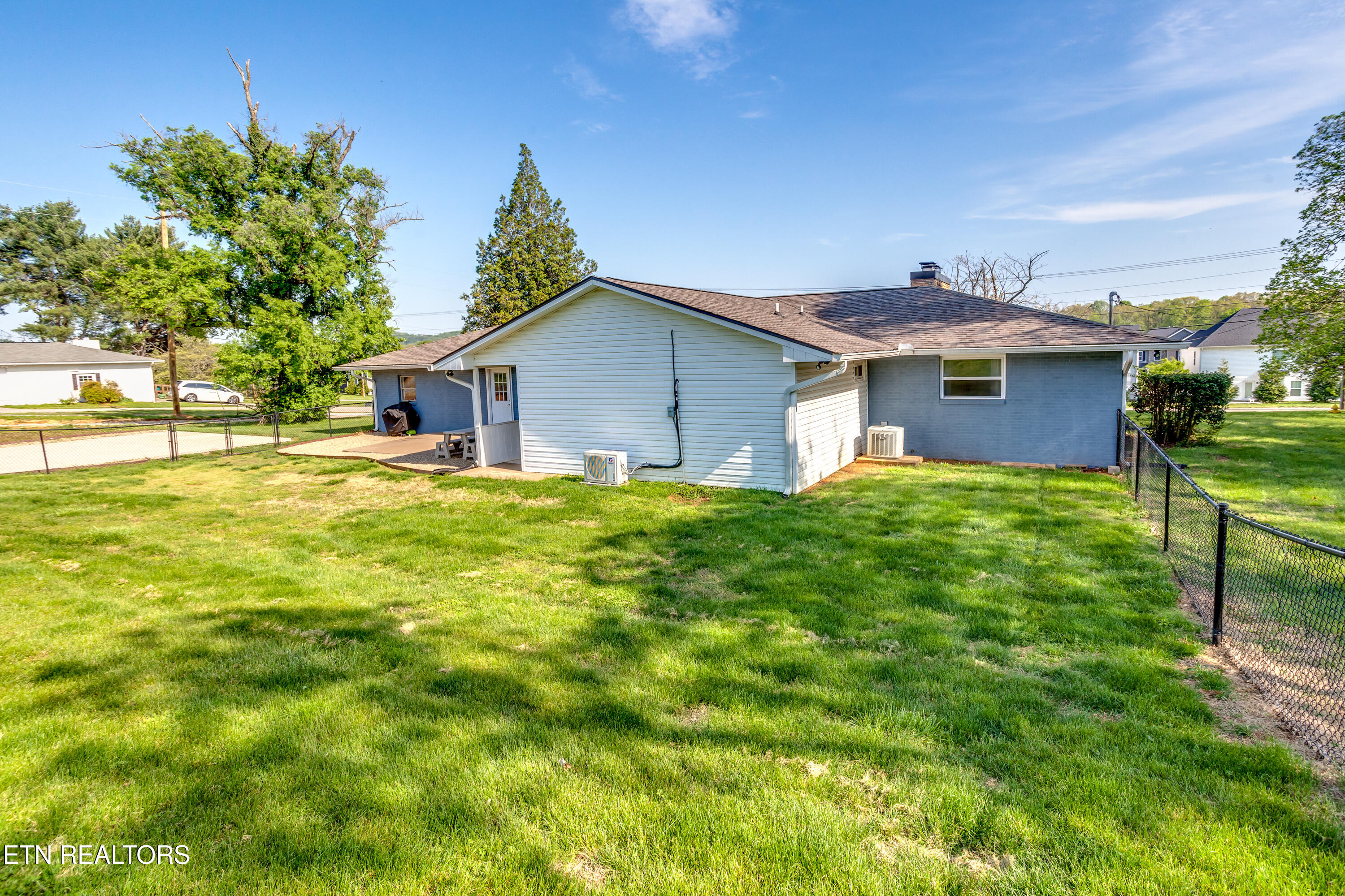 8529 W Emory Rd