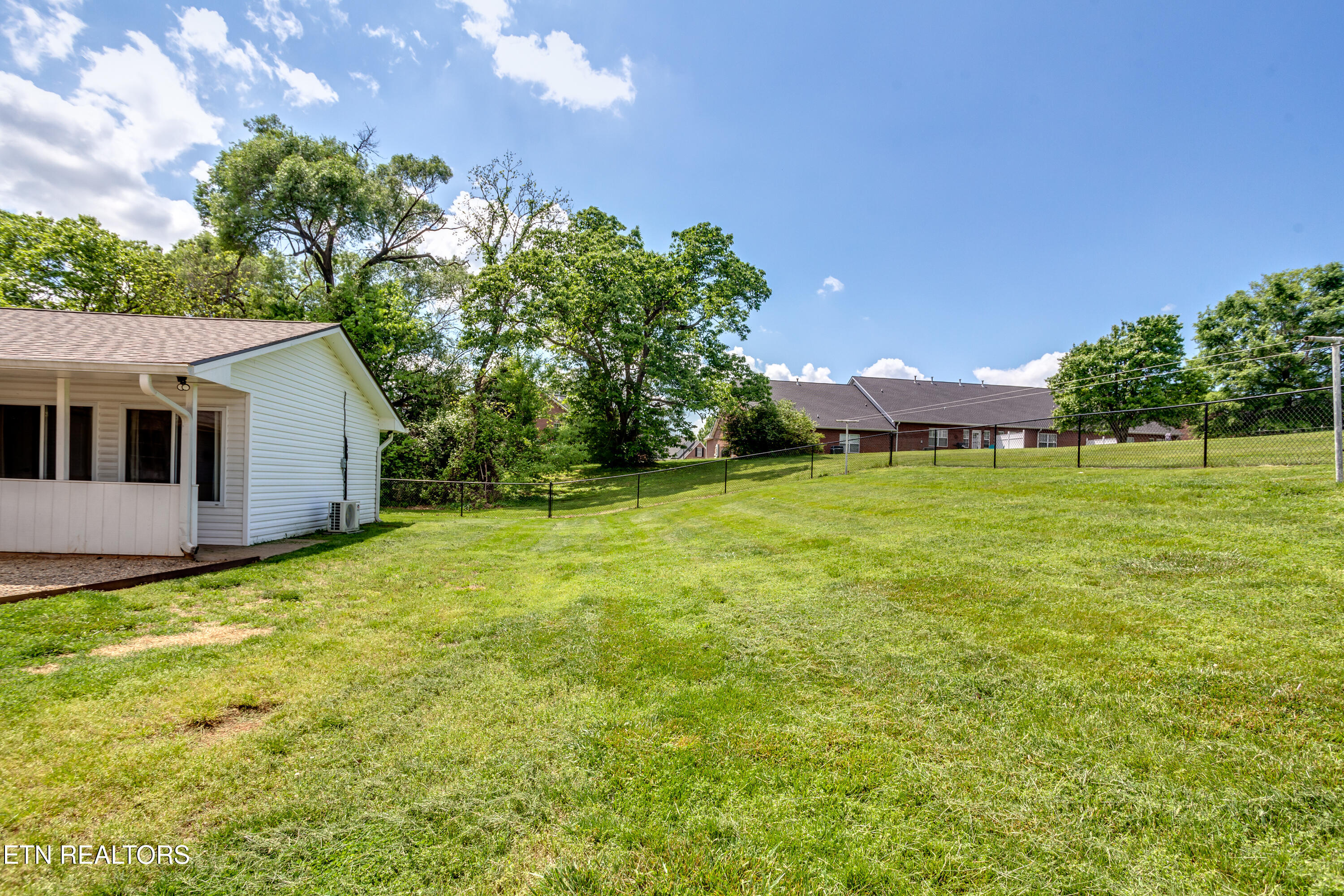 8529 W Emory Rd