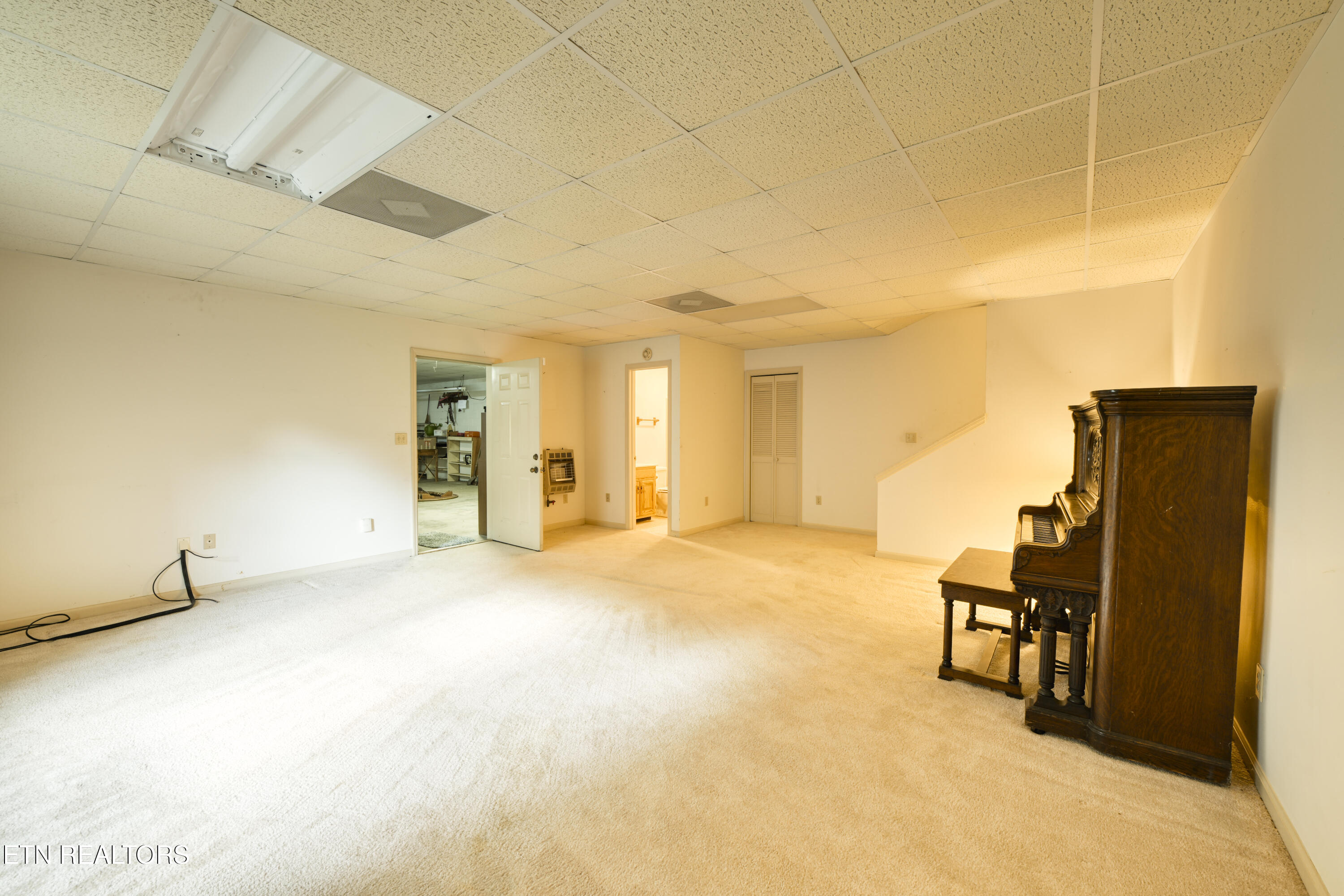 609 Lane Hollow Rd