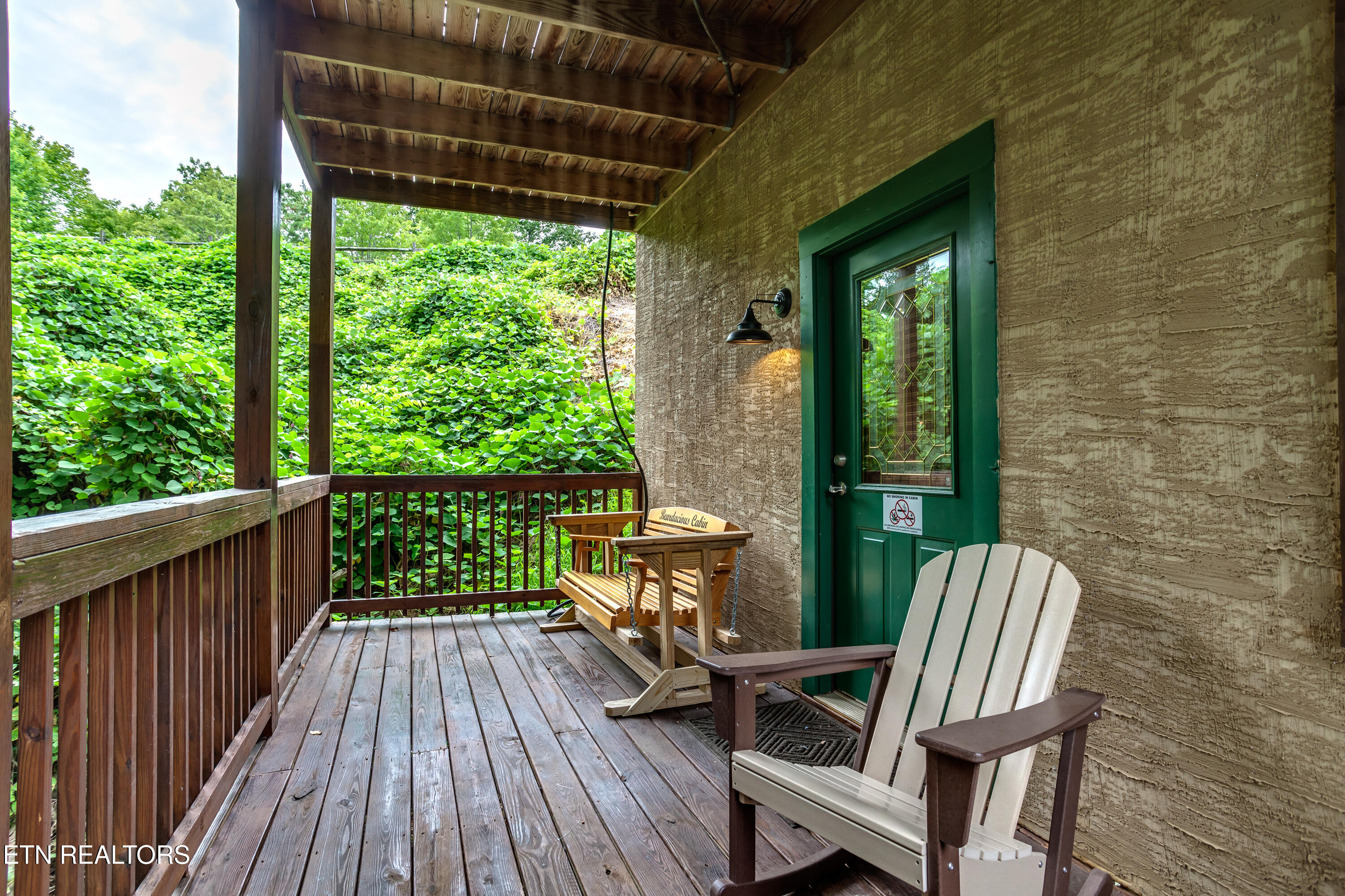 502 Chickasaw Gap Way