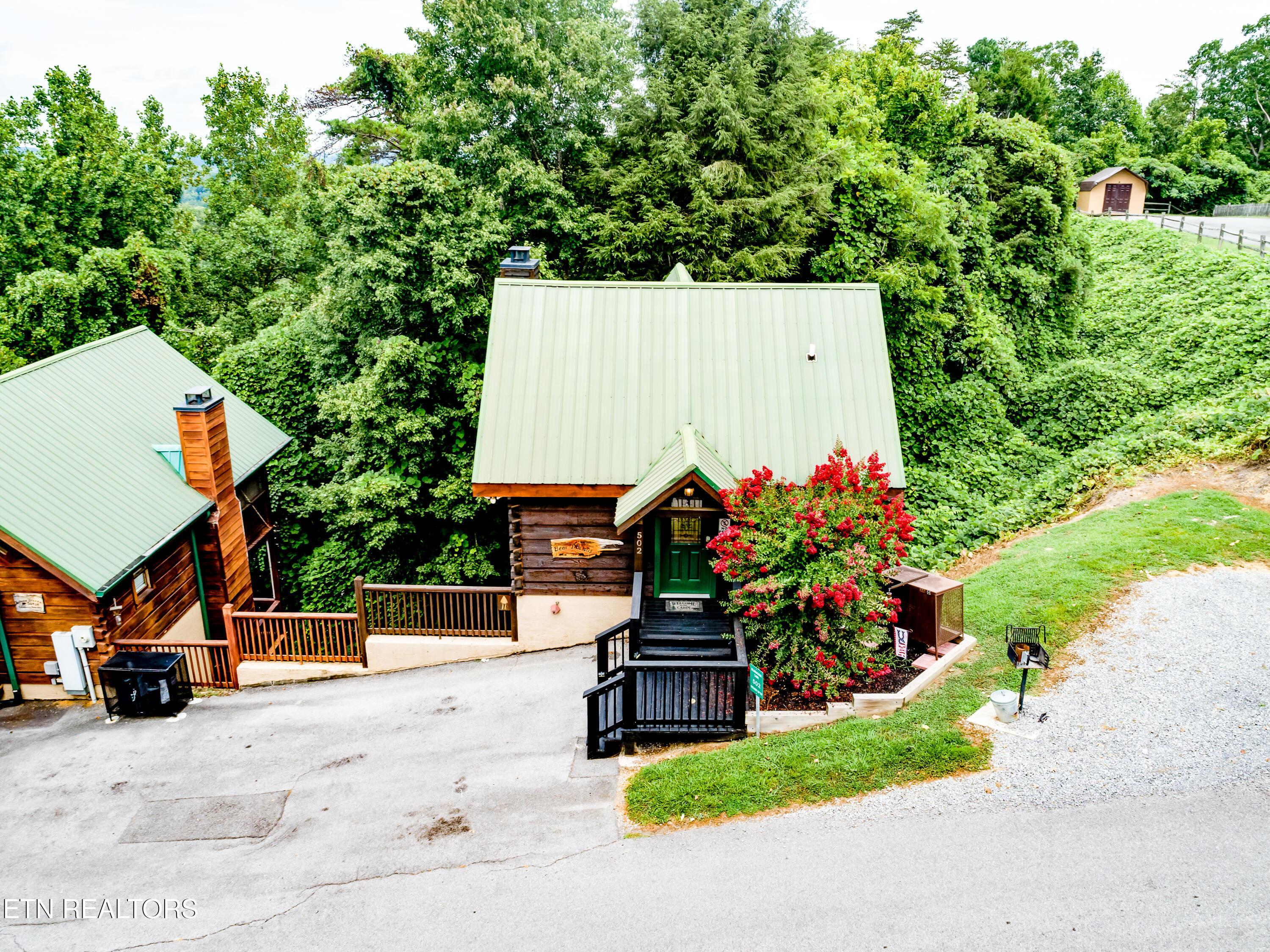 502 Chickasaw Gap Way