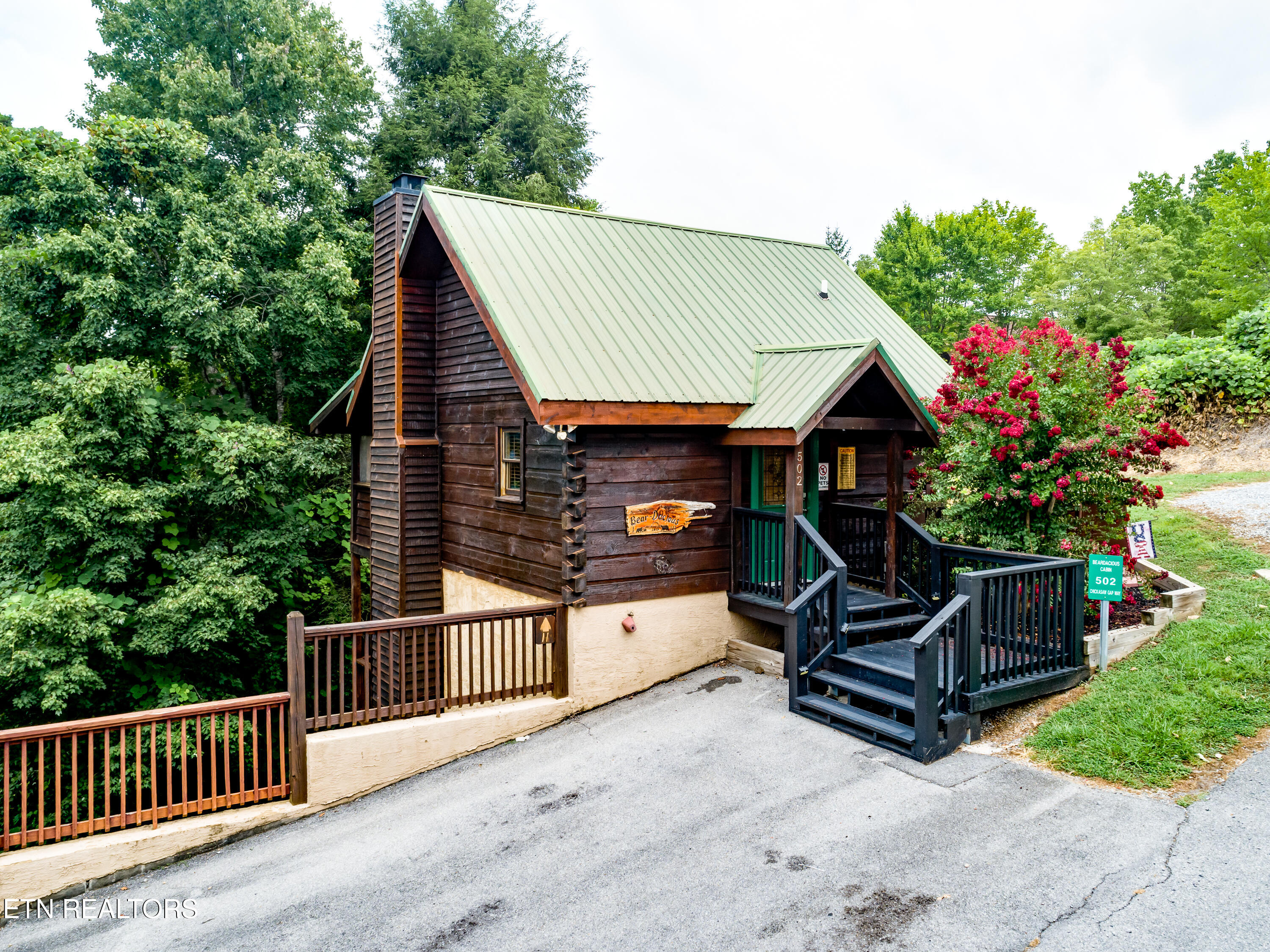 502 Chickasaw Gap Way