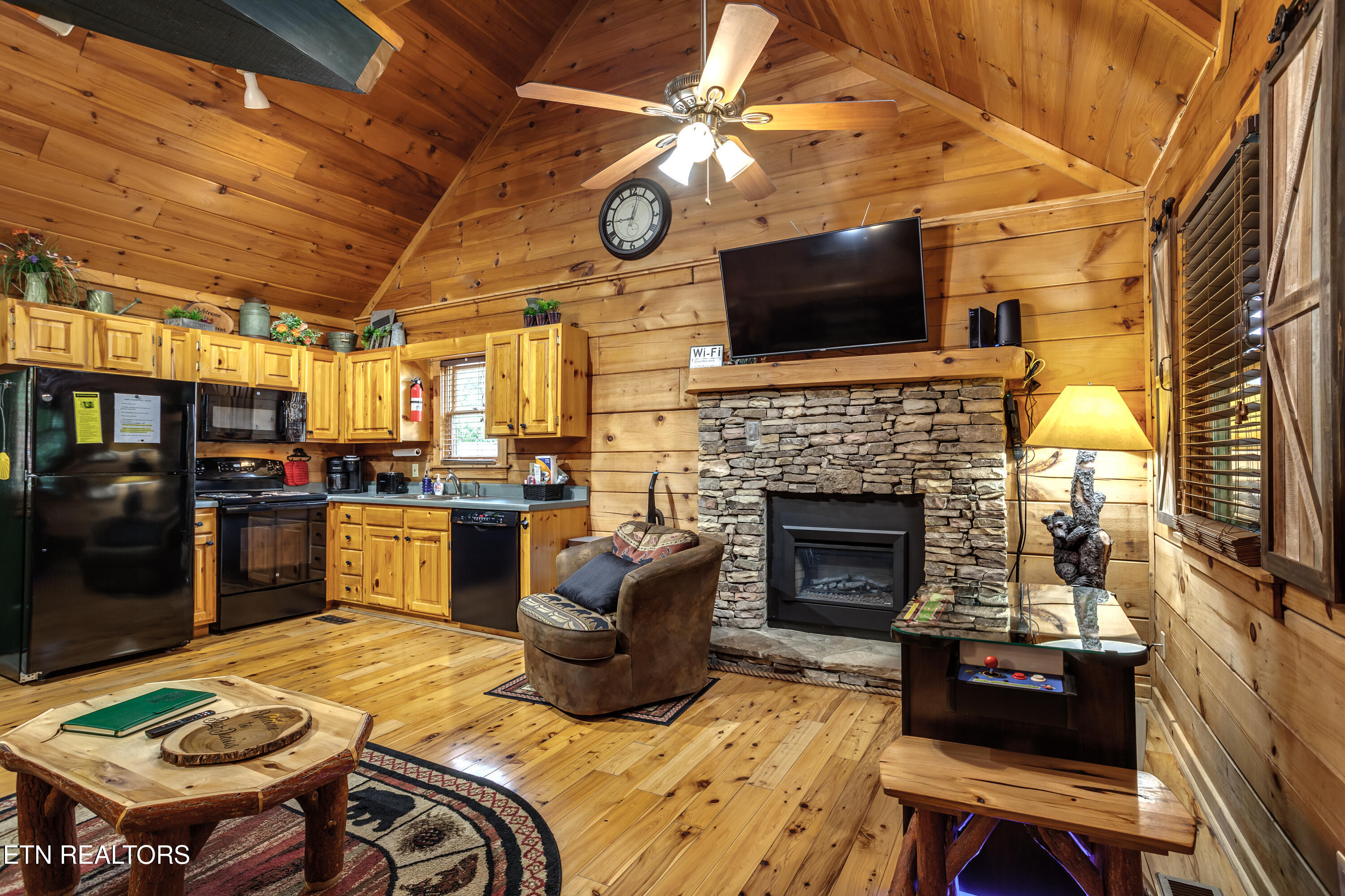 502 Chickasaw Gap Way