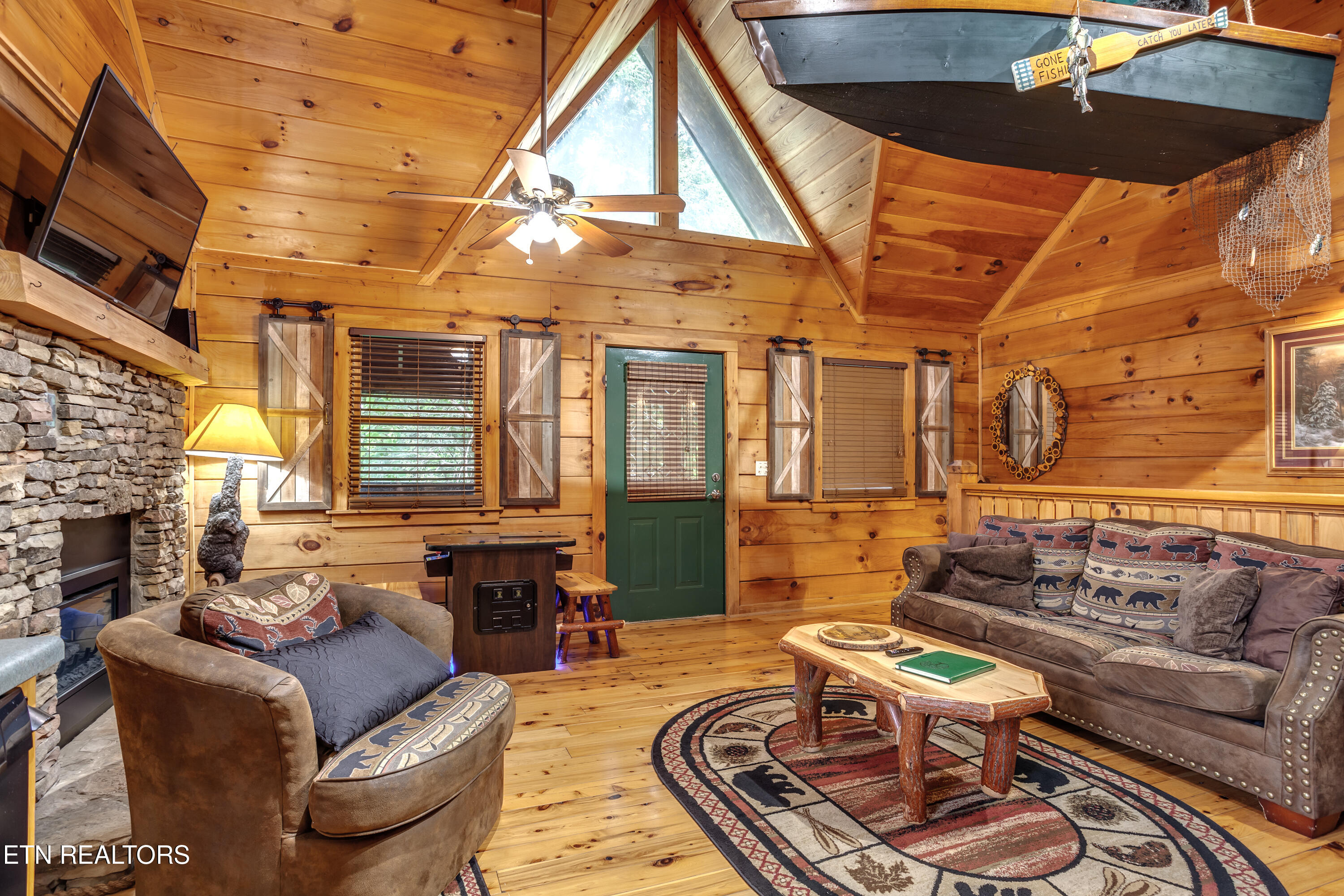 502 Chickasaw Gap Way