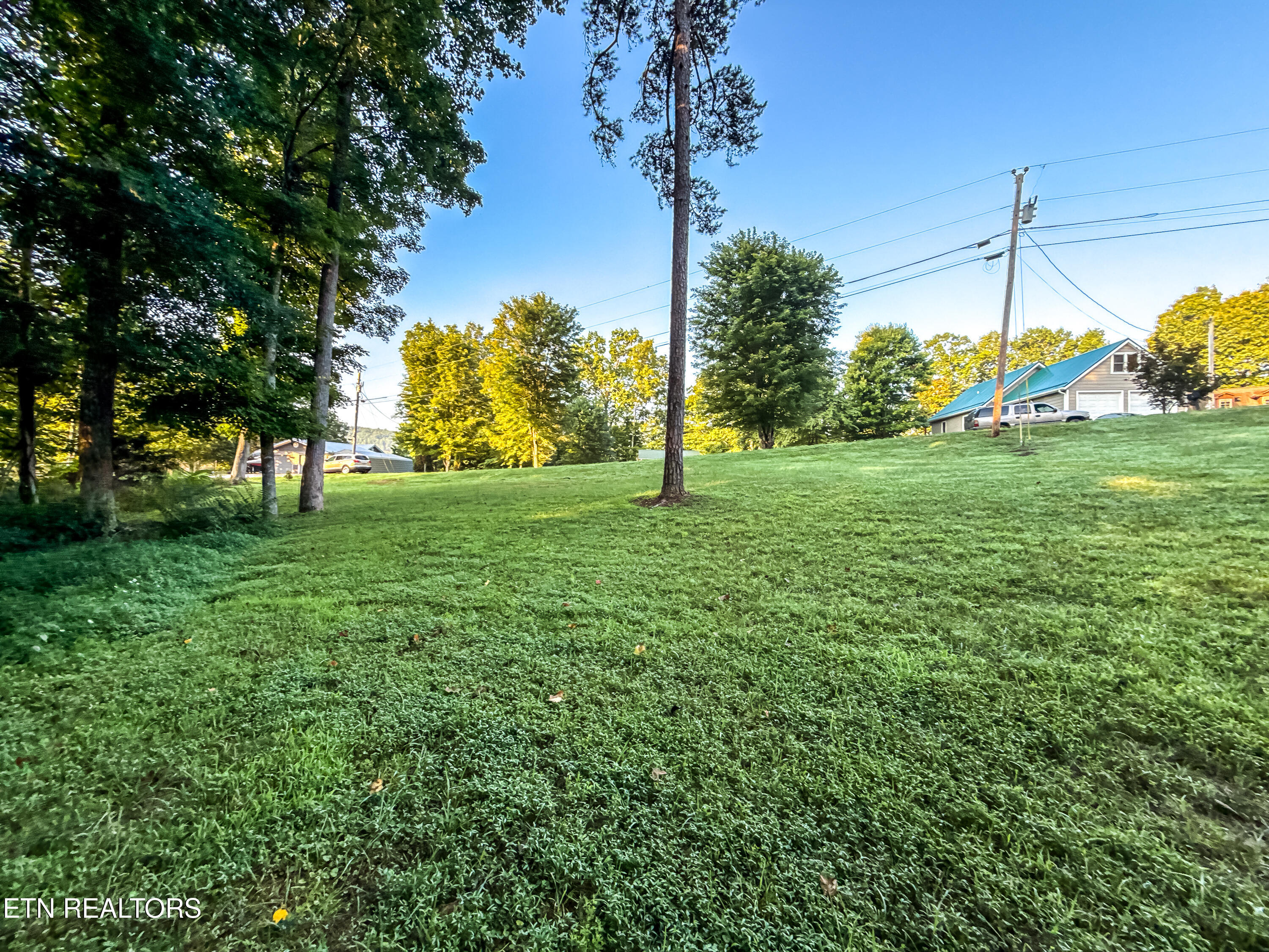 Helms Ferry Rd