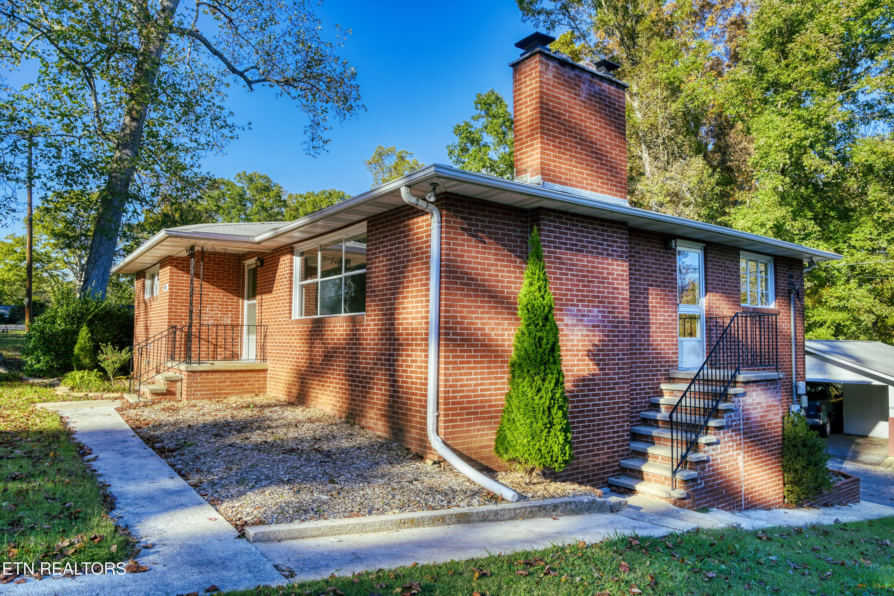 324 Mayflower Drive