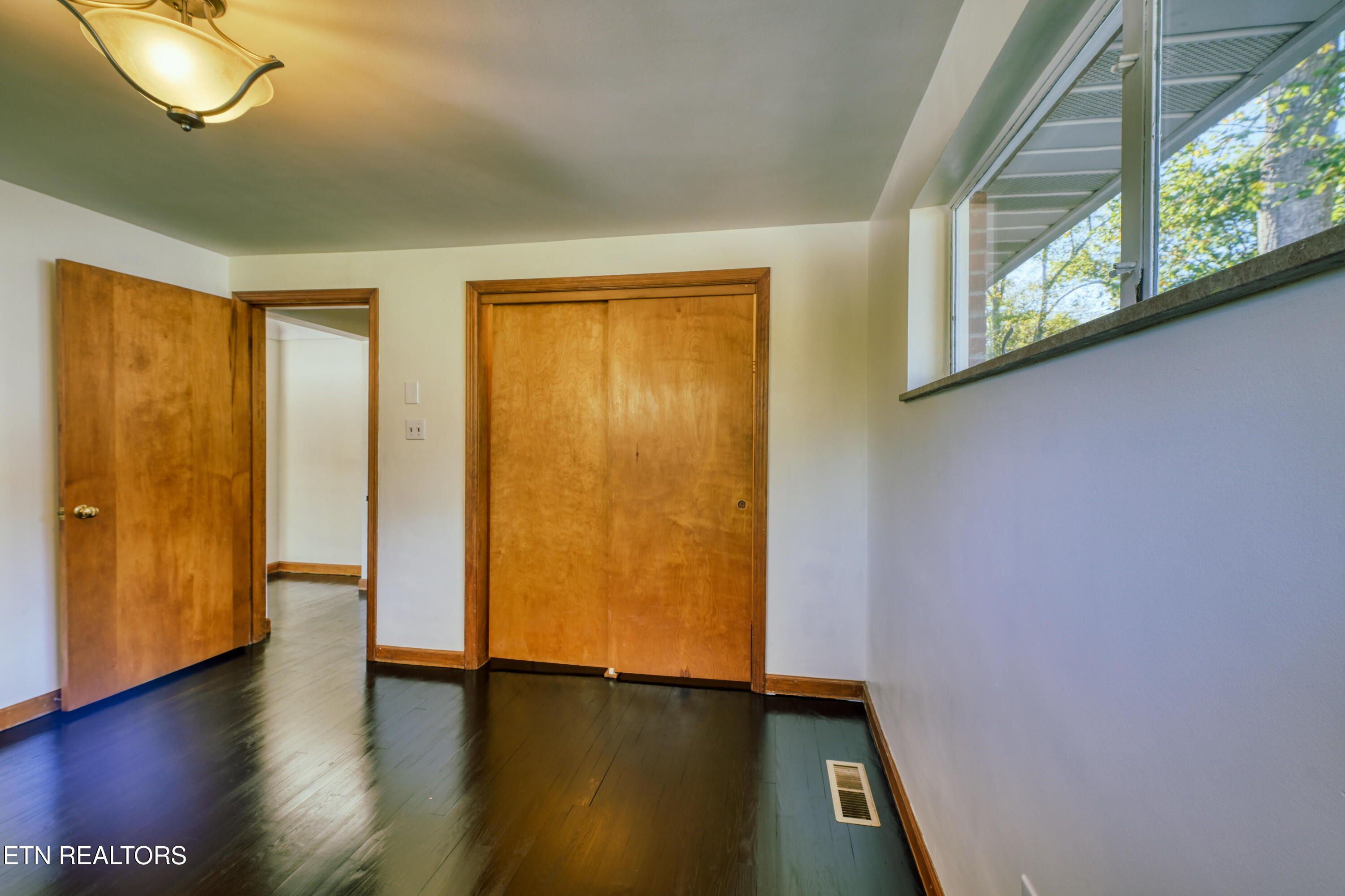 324 Mayflower Drive