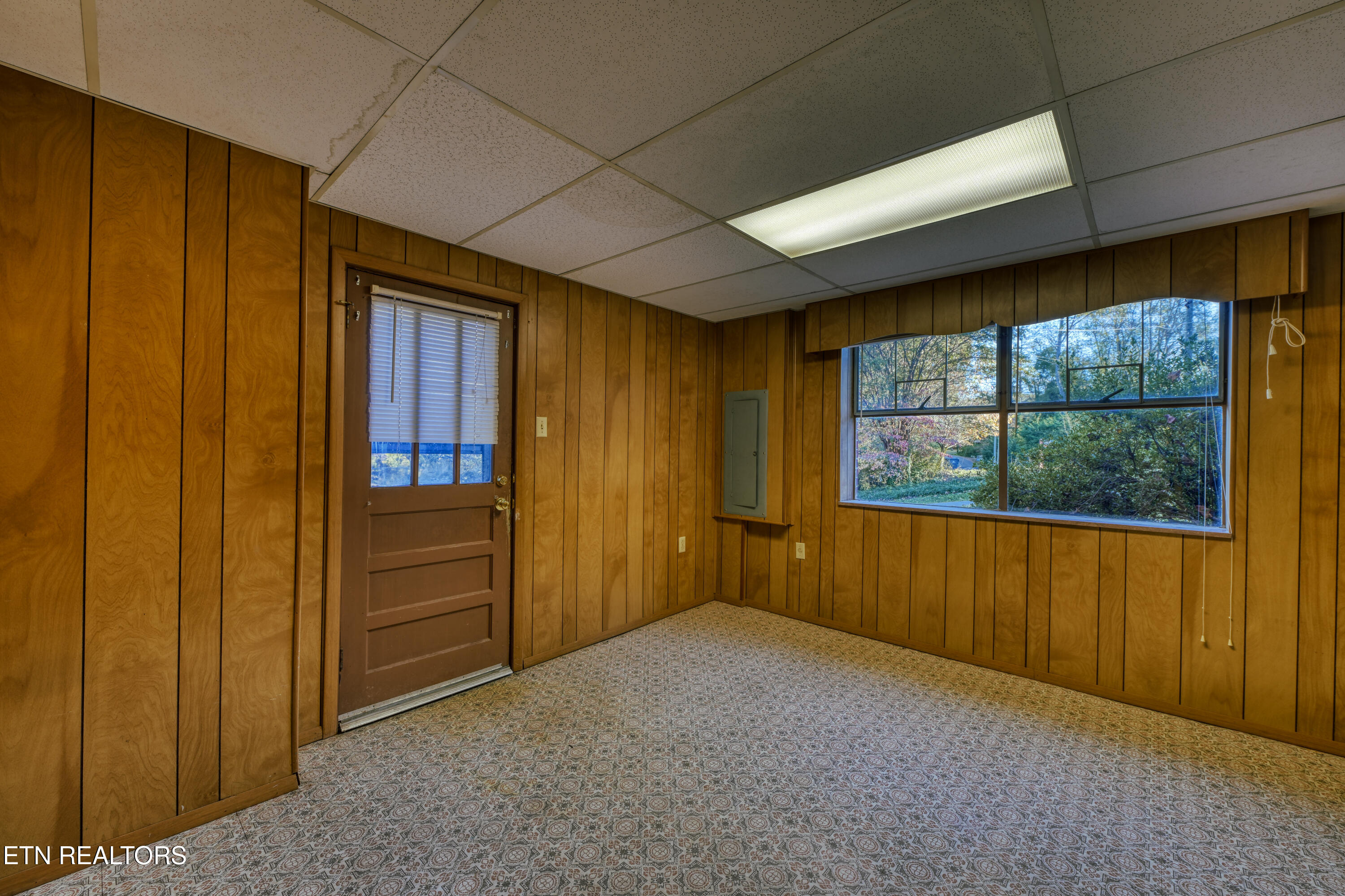 324 Mayflower Drive
