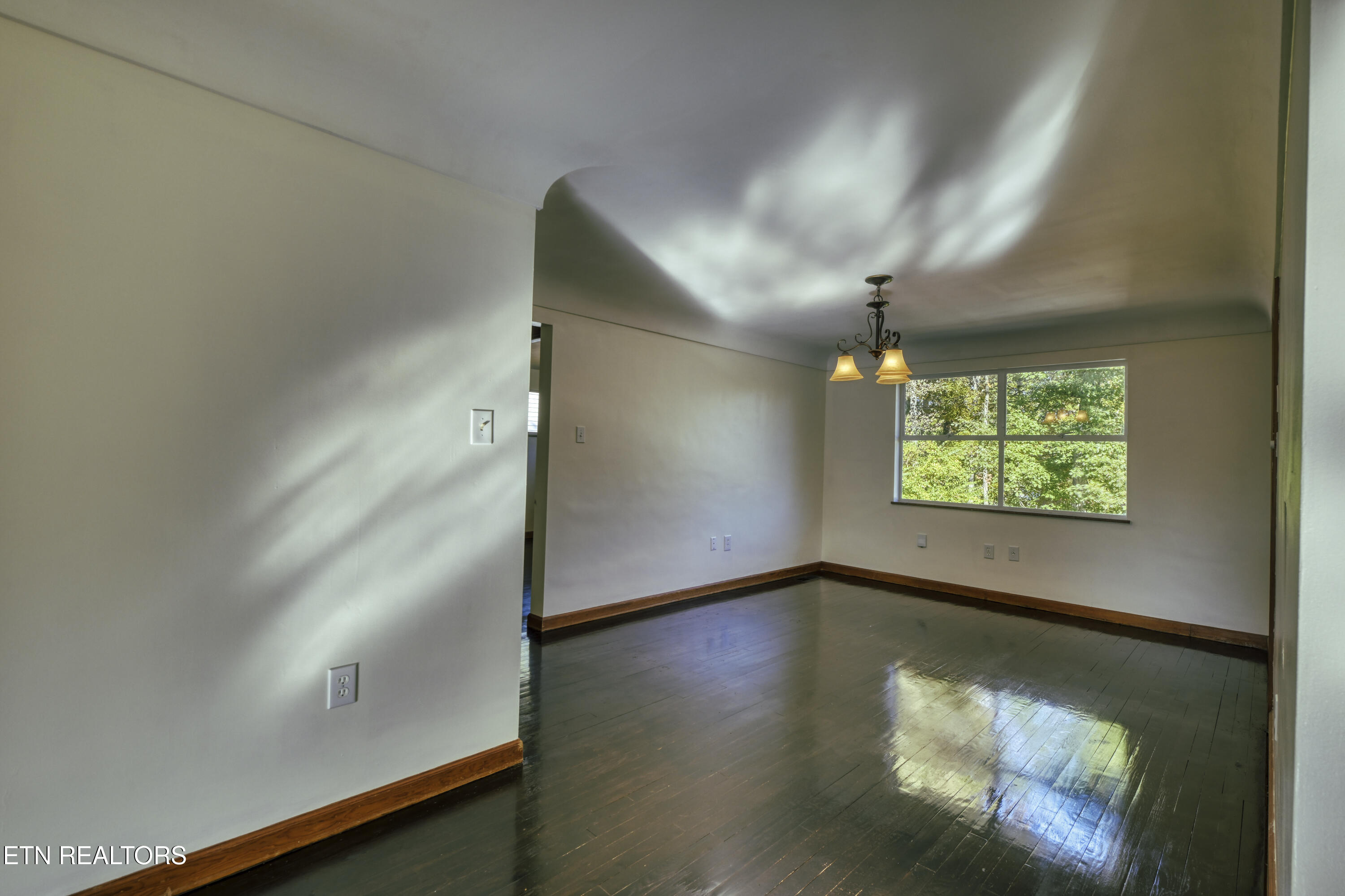 324 Mayflower Drive