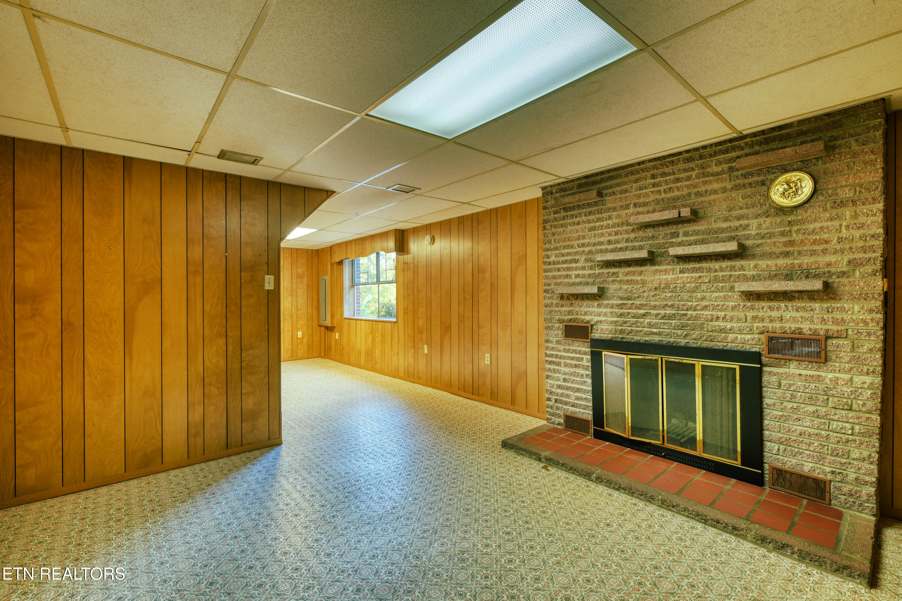 324 Mayflower Drive