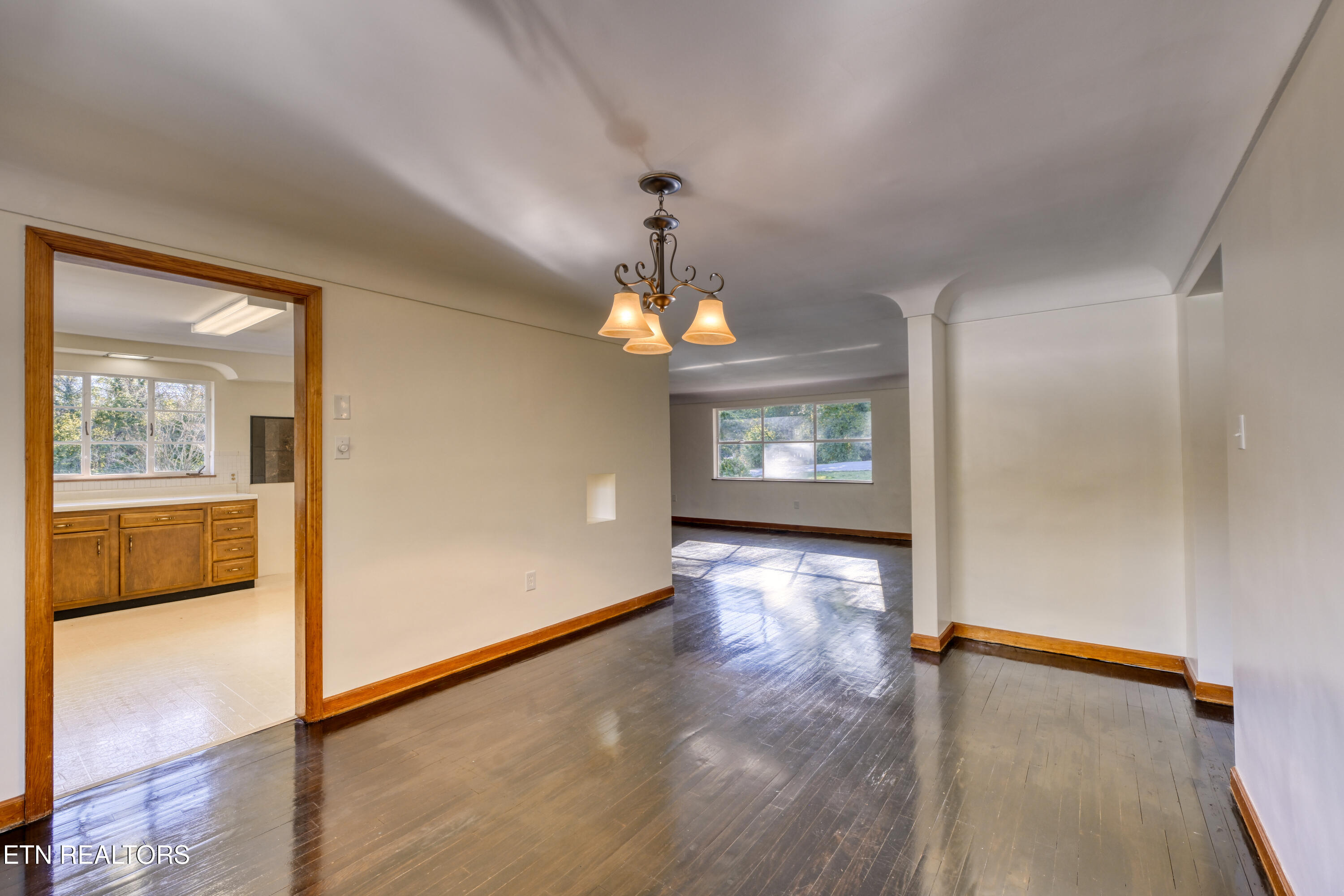324 Mayflower Drive