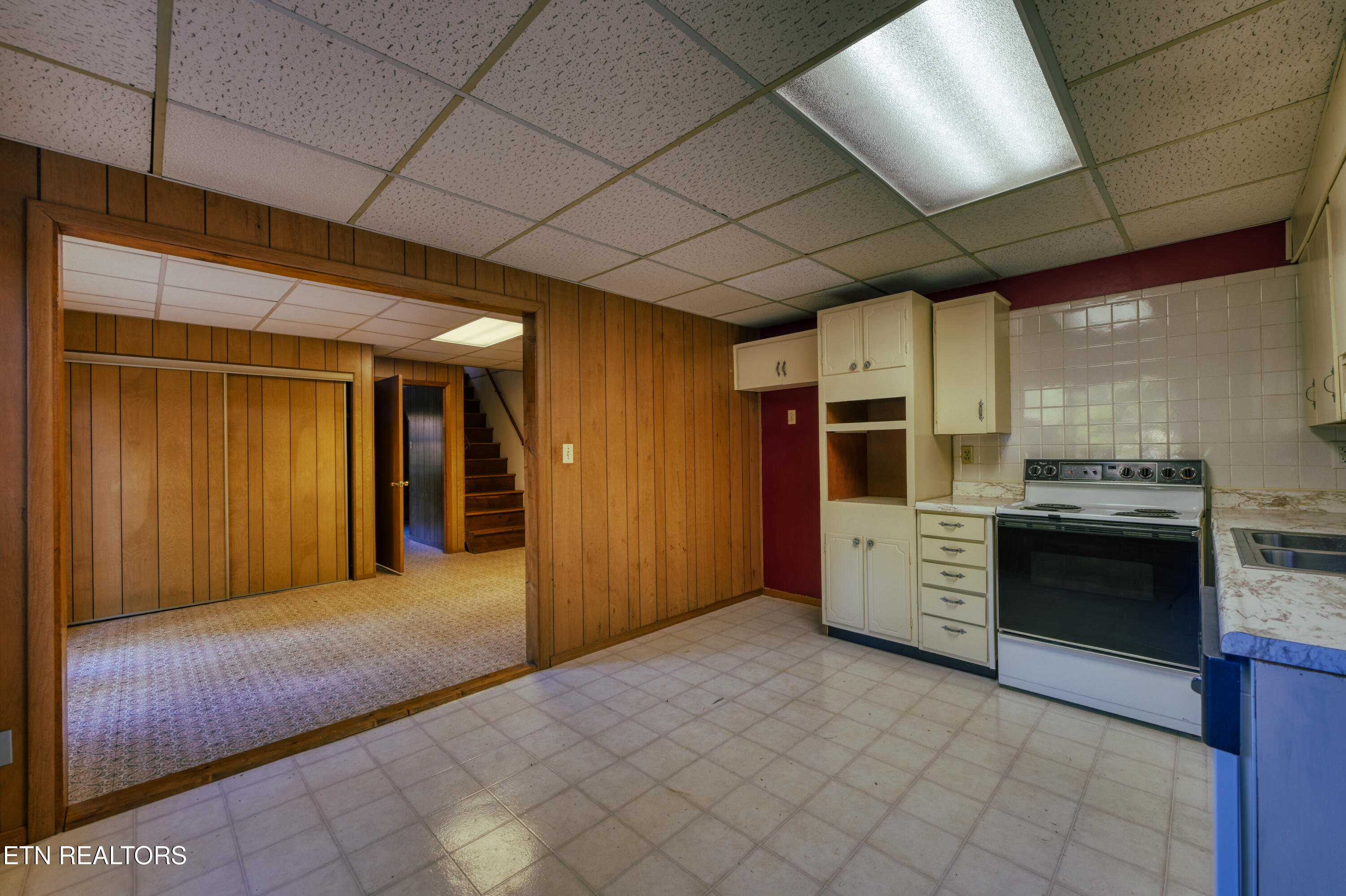 324 Mayflower Drive