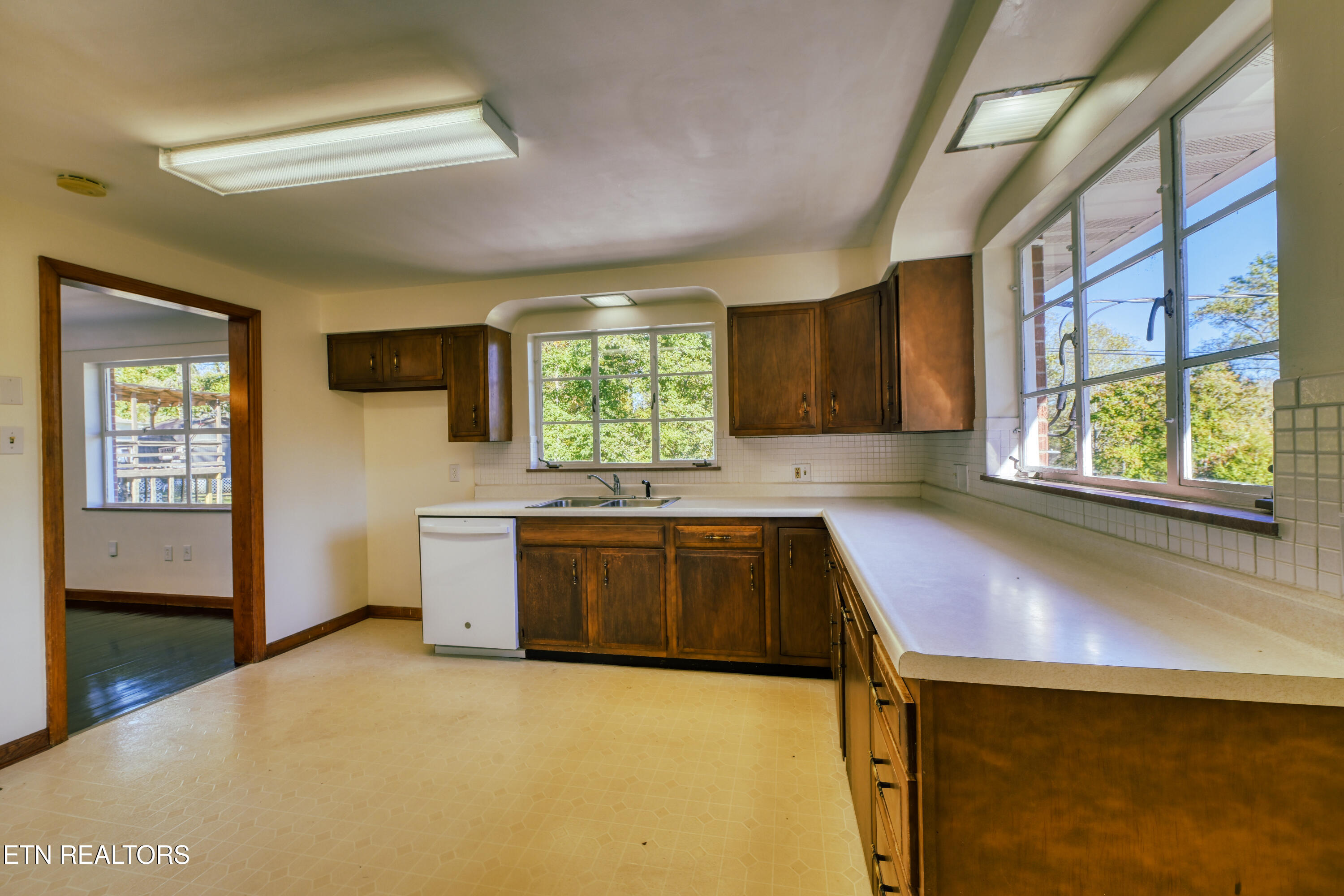 324 Mayflower Drive