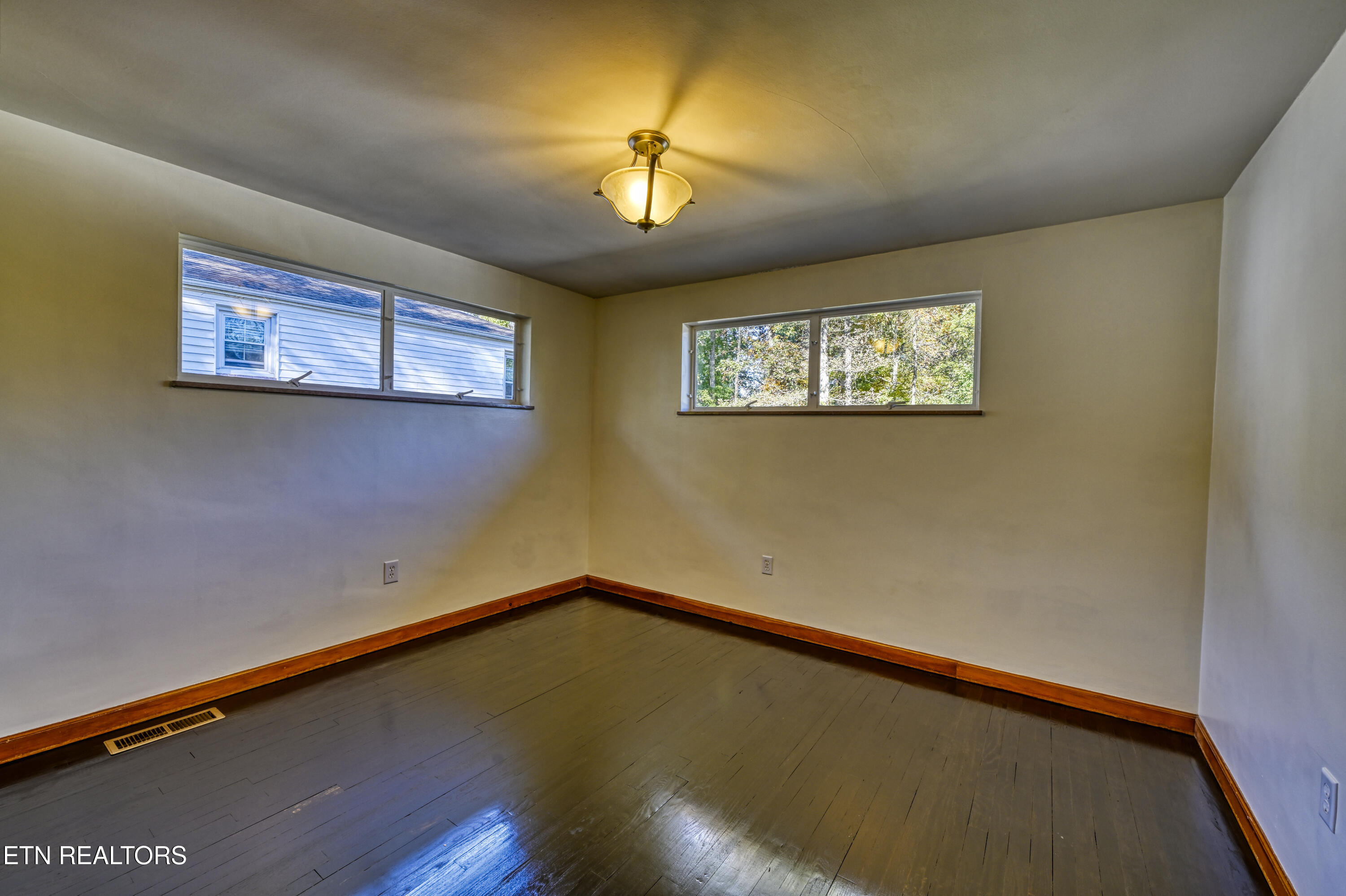 324 Mayflower Drive