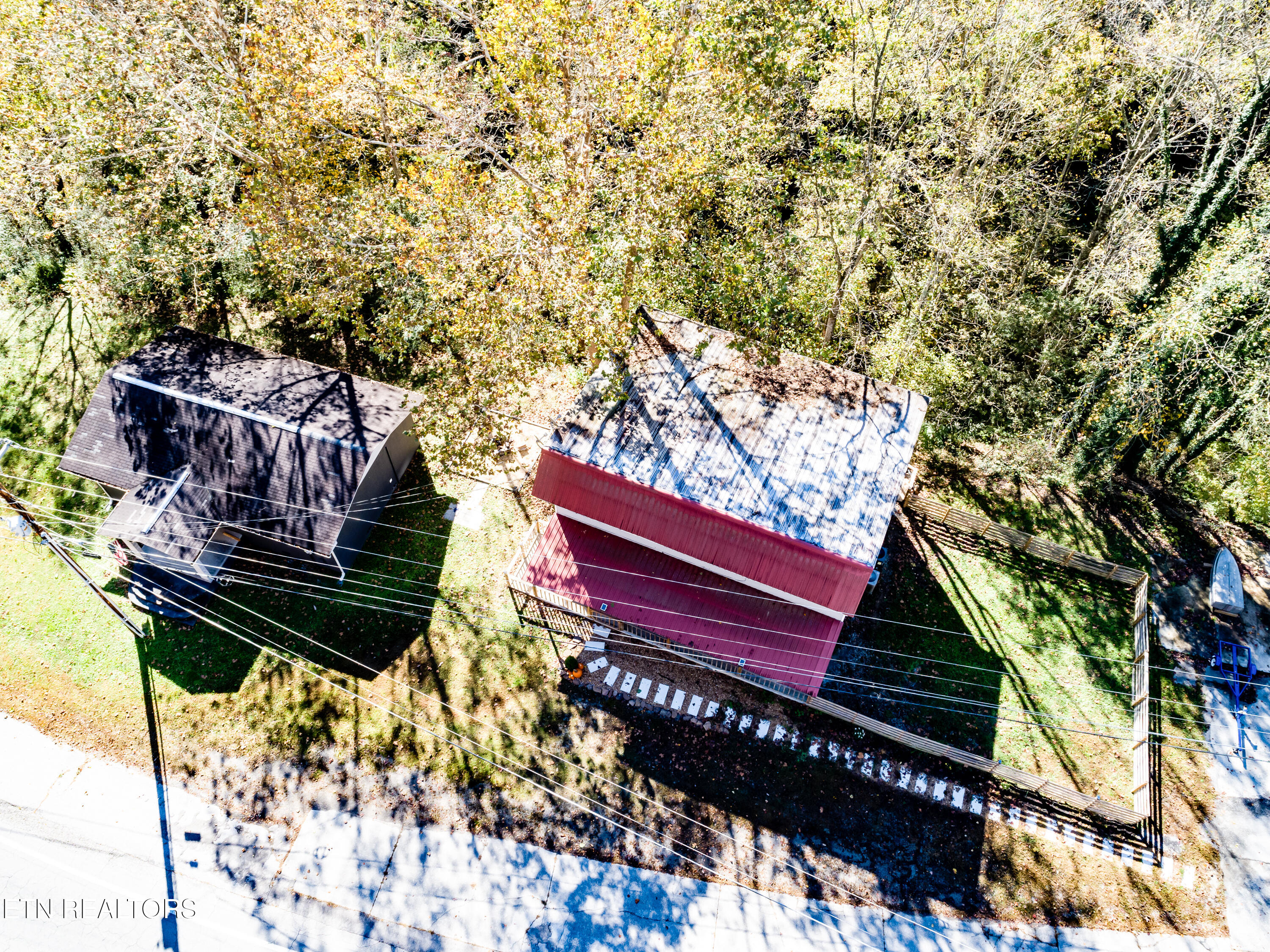 643 Airport Rd