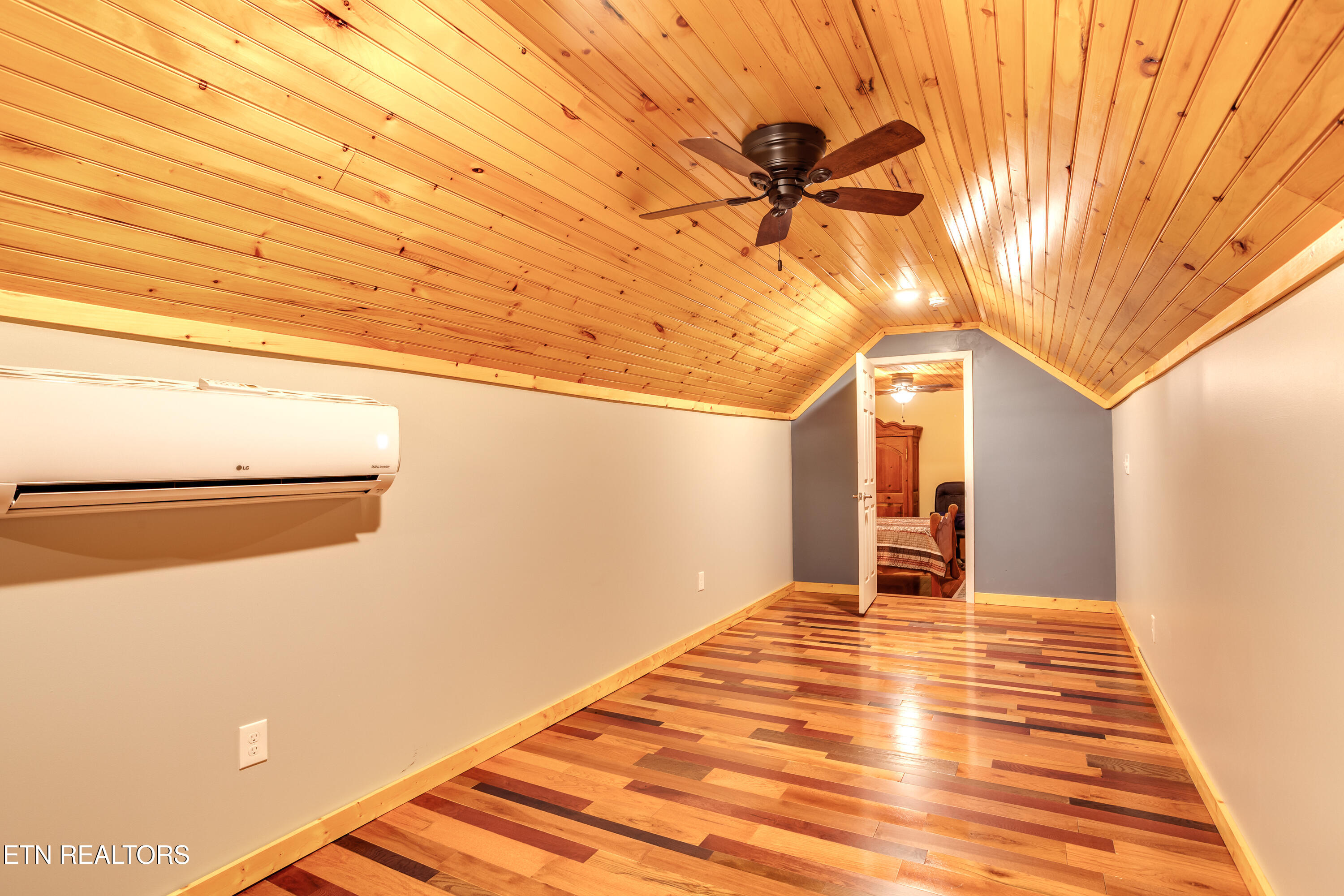 157 Helms Ferry Rd