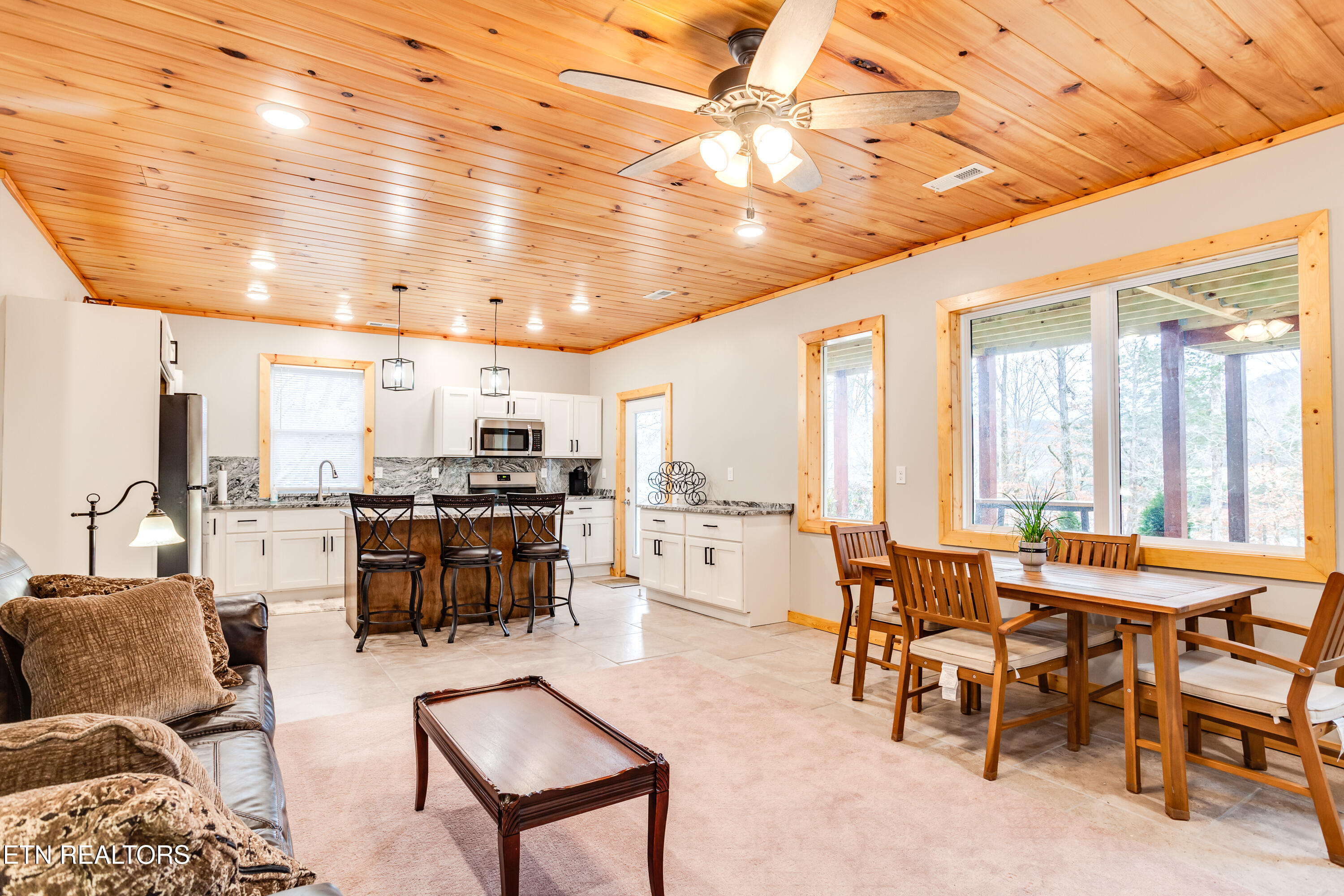 157 Helms Ferry Rd