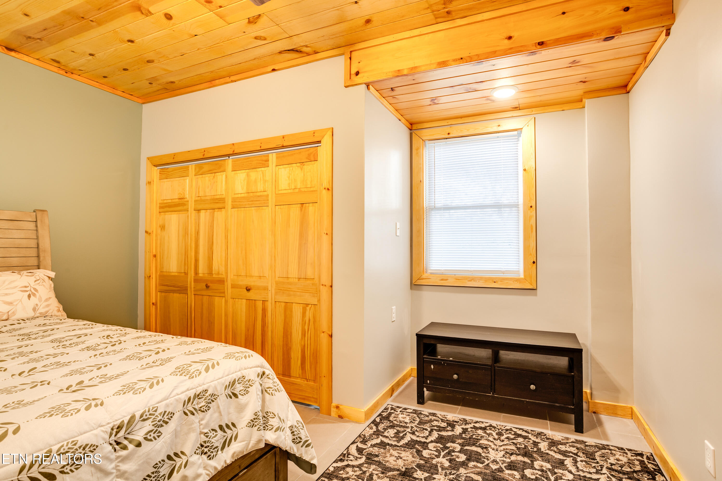 157 Helms Ferry Rd