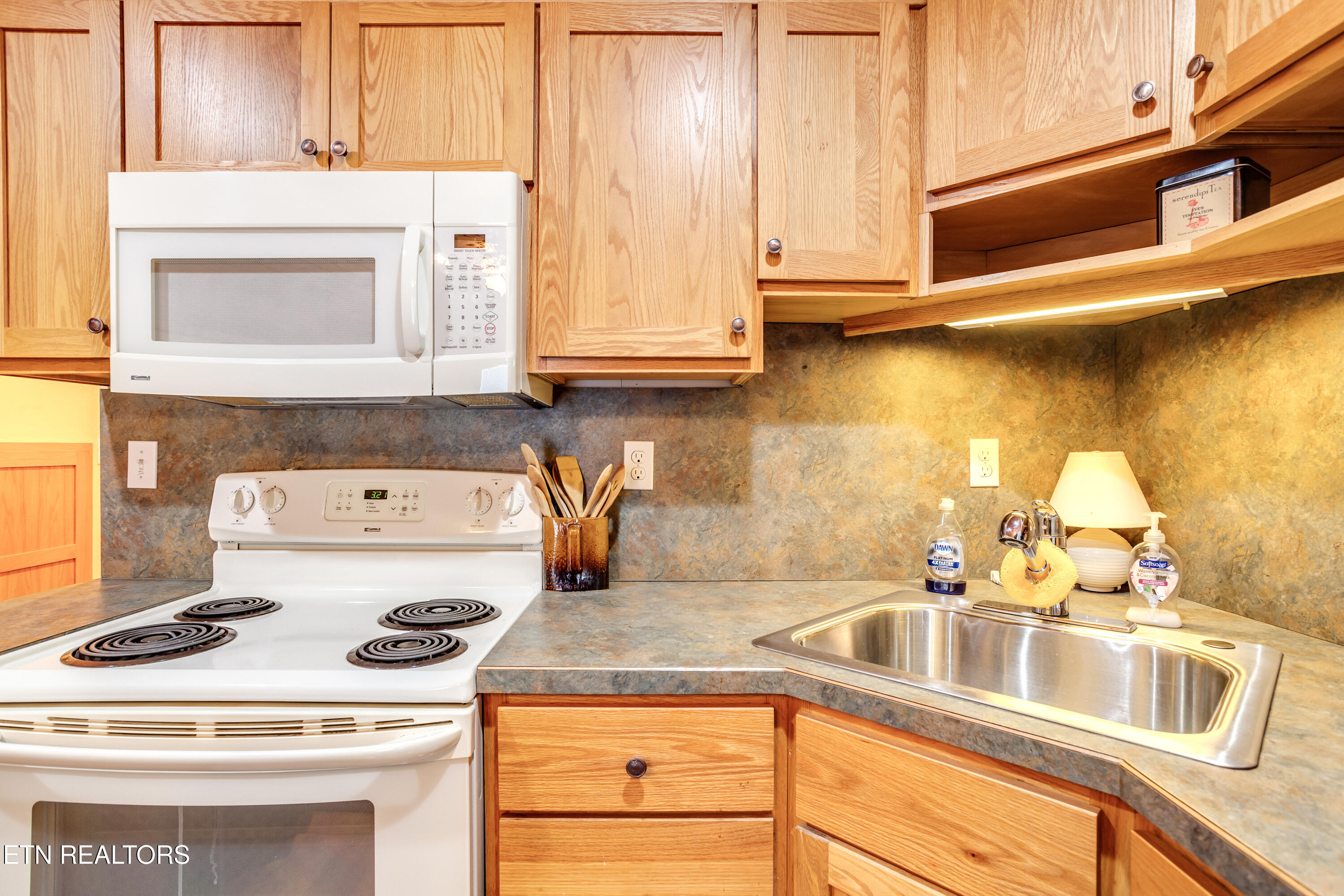 157 Helms Ferry Rd