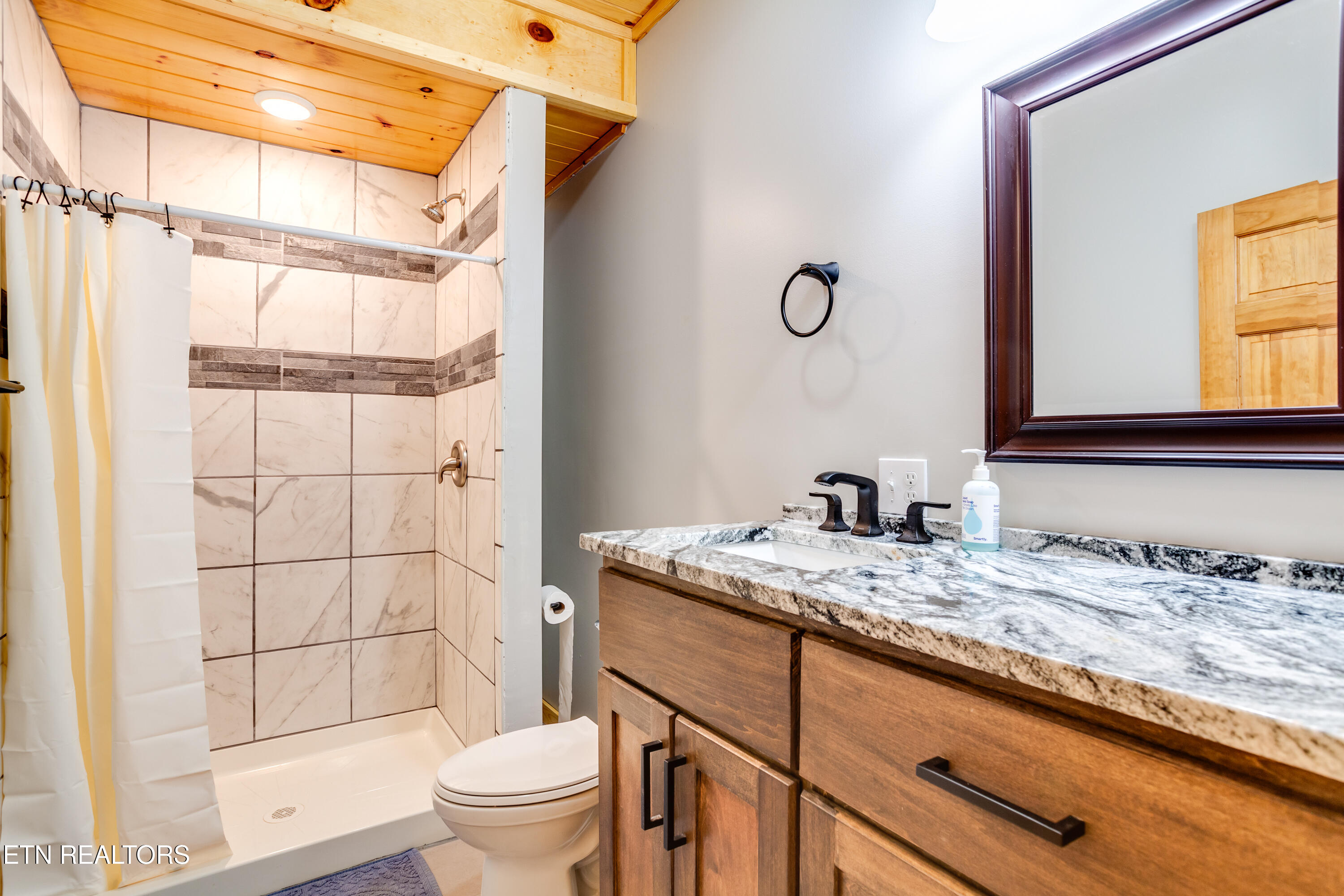 157 Helms Ferry Rd