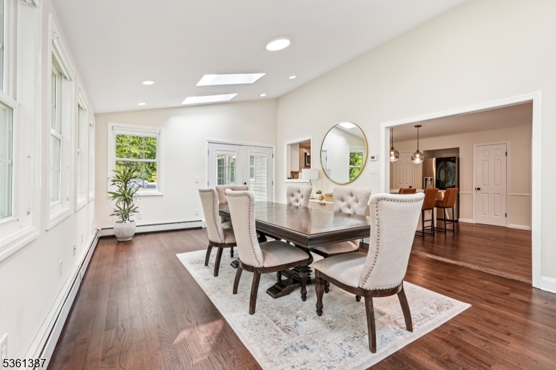 4 Shelter Cove Rd