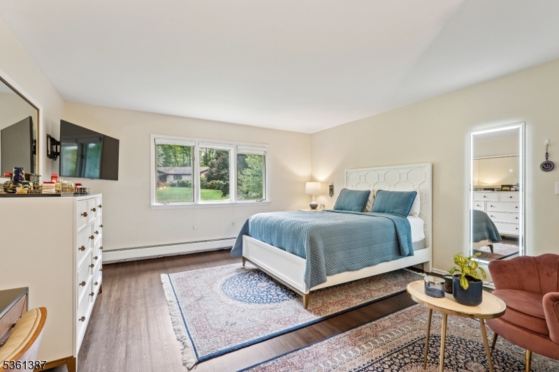 4 Shelter Cove Rd