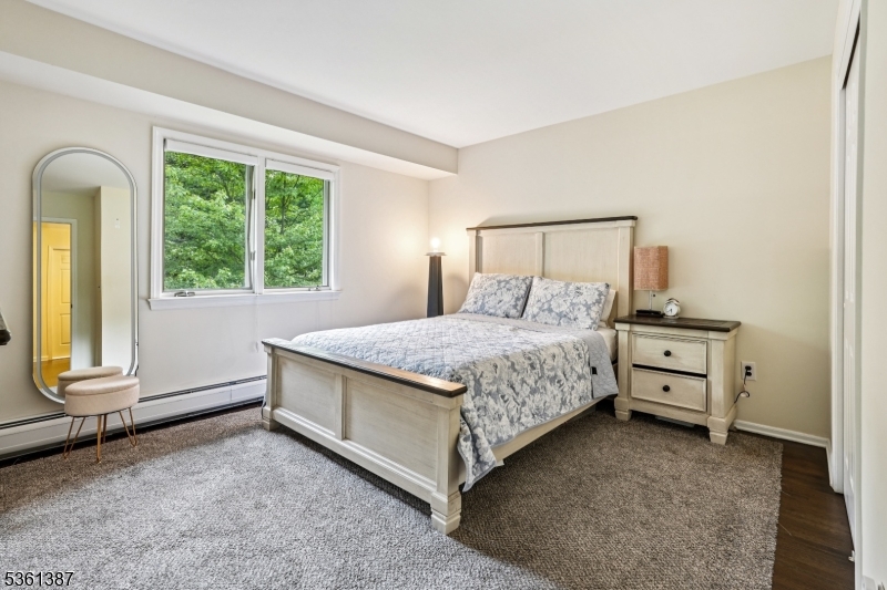 4 Shelter Cove Rd