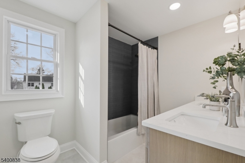 360 Cook Ave