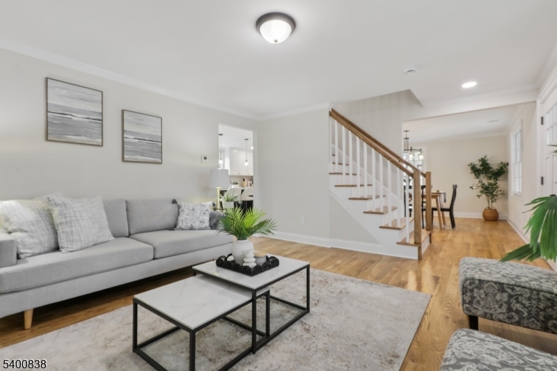 360 Cook Ave